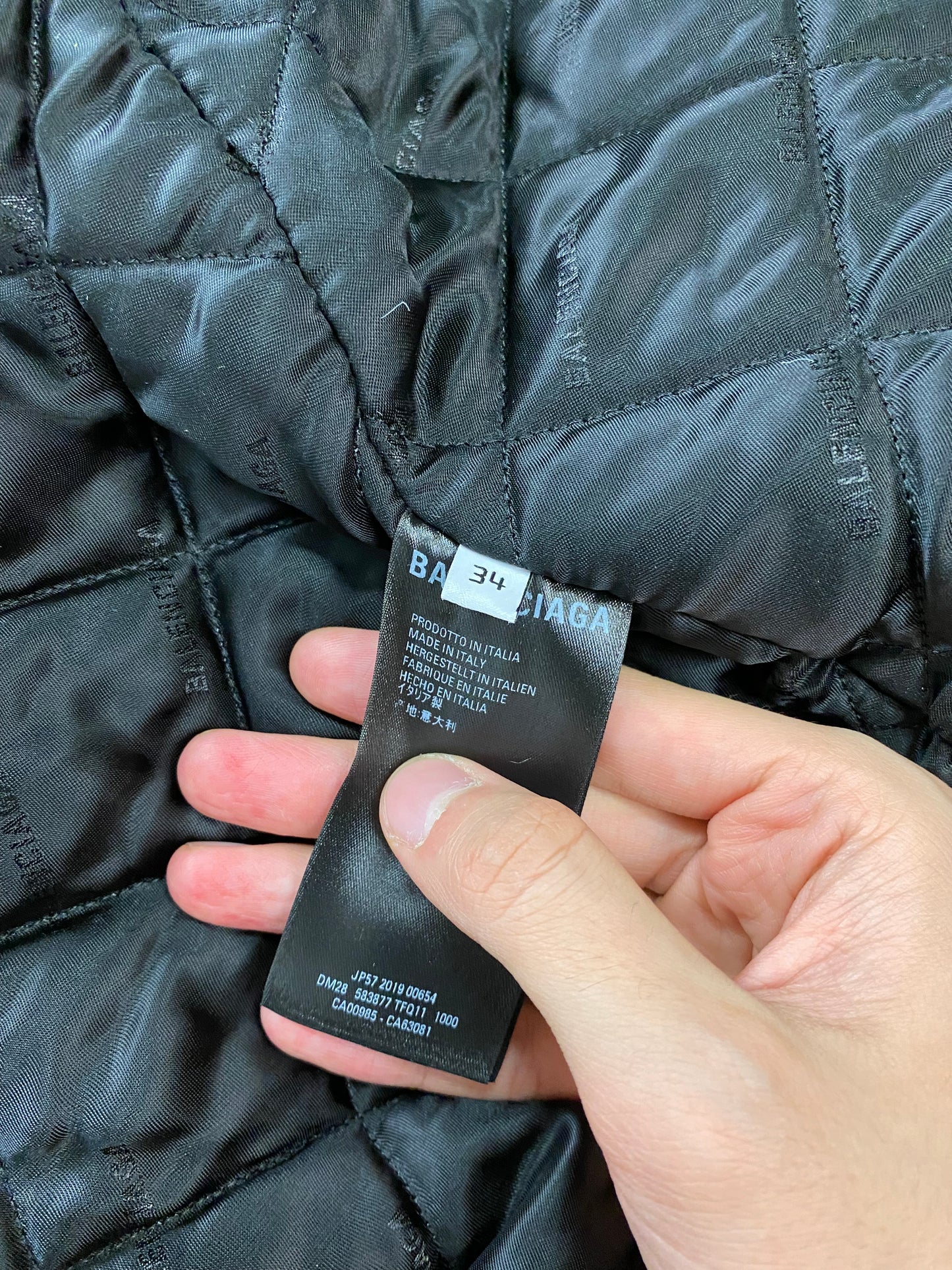 Balenciaga faux fur coat black SZ:34