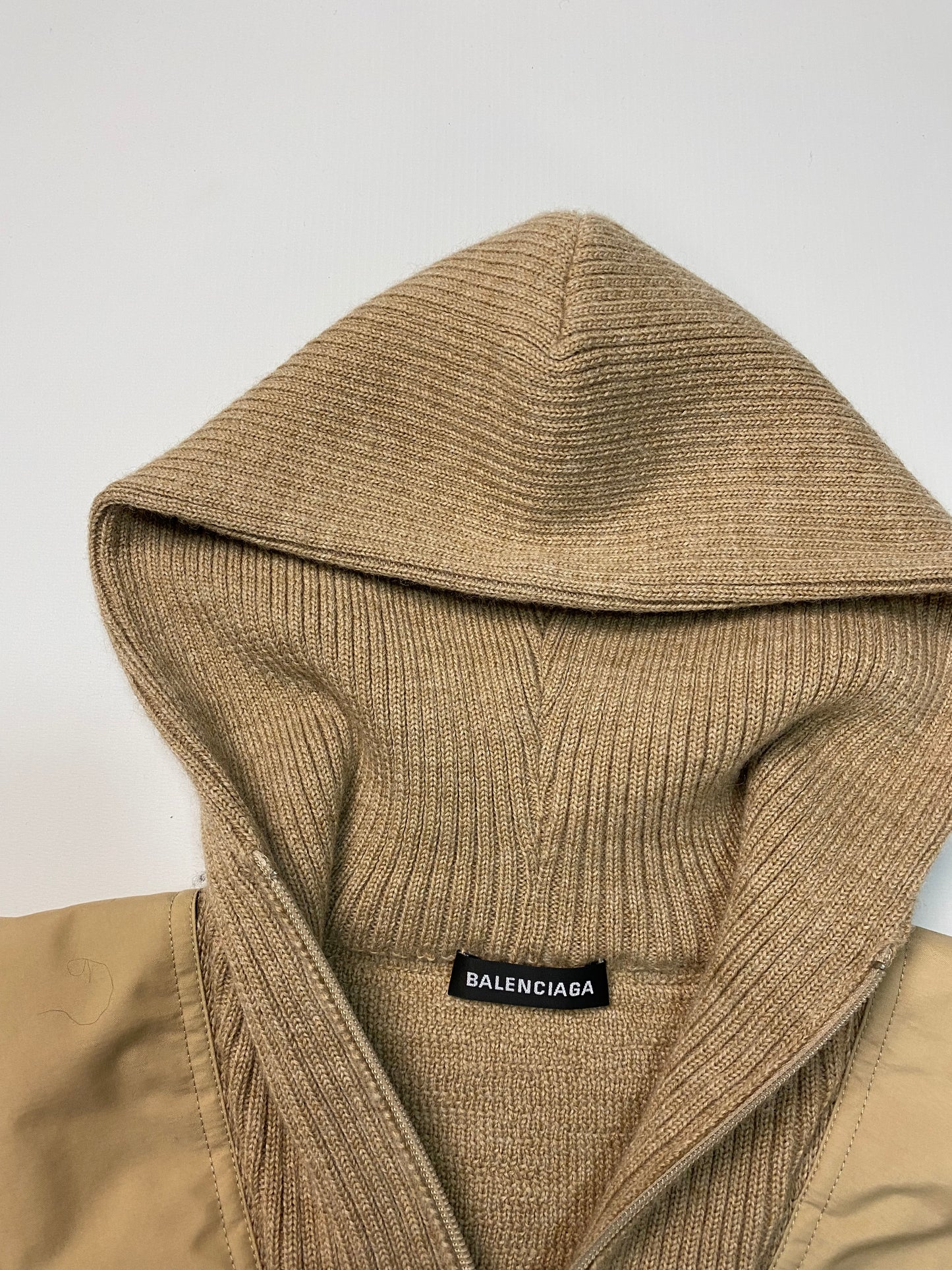 Balenciaga AW18 runway twinset parka in beige SZ:46