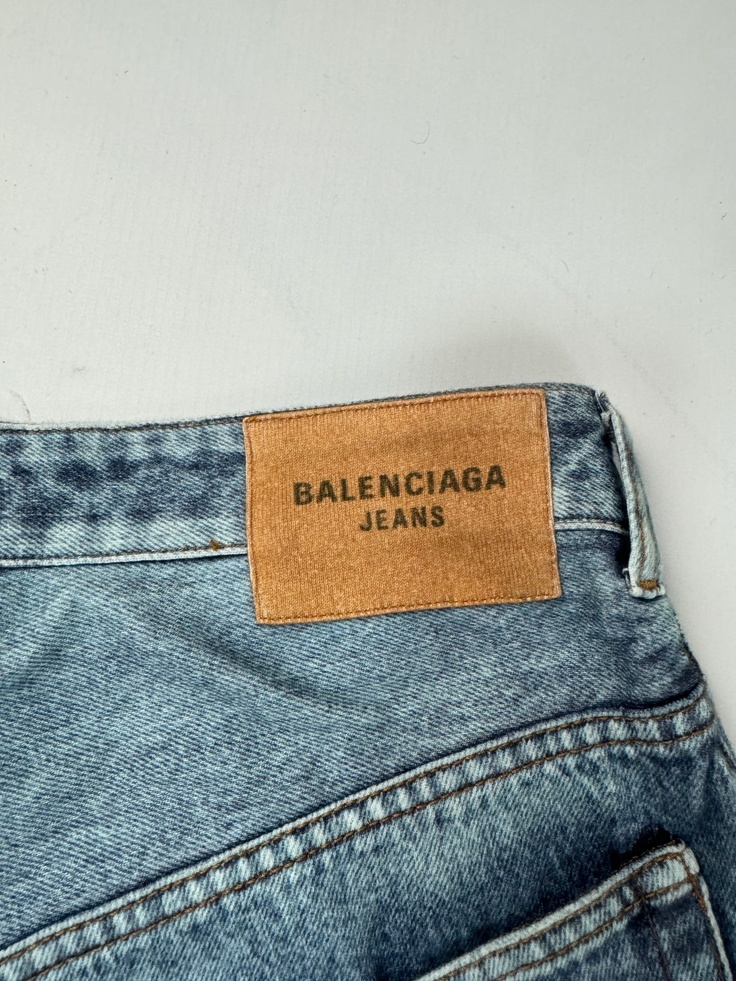 Balenciaga Trompe l’oeil printed denim sweatpants shorts in blue SZ:XS