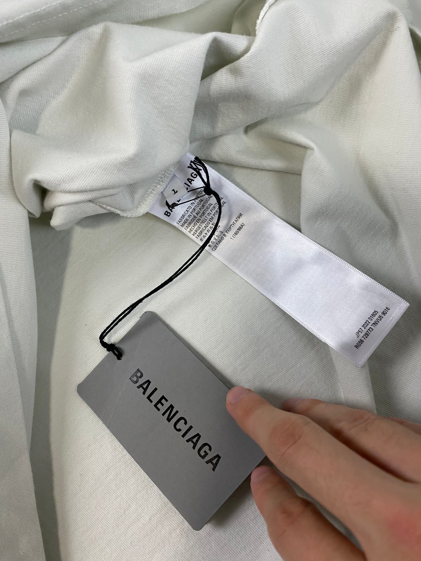 Balenciaga SS23 NYSE show exclusive tee in white SZ:1