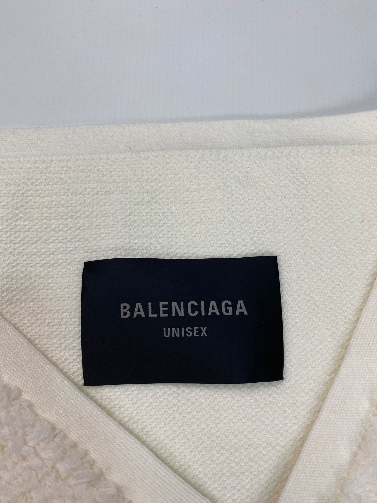 Balenciaga AW22 360° snowstorm show runway cashmere towel cape white SZ:OS