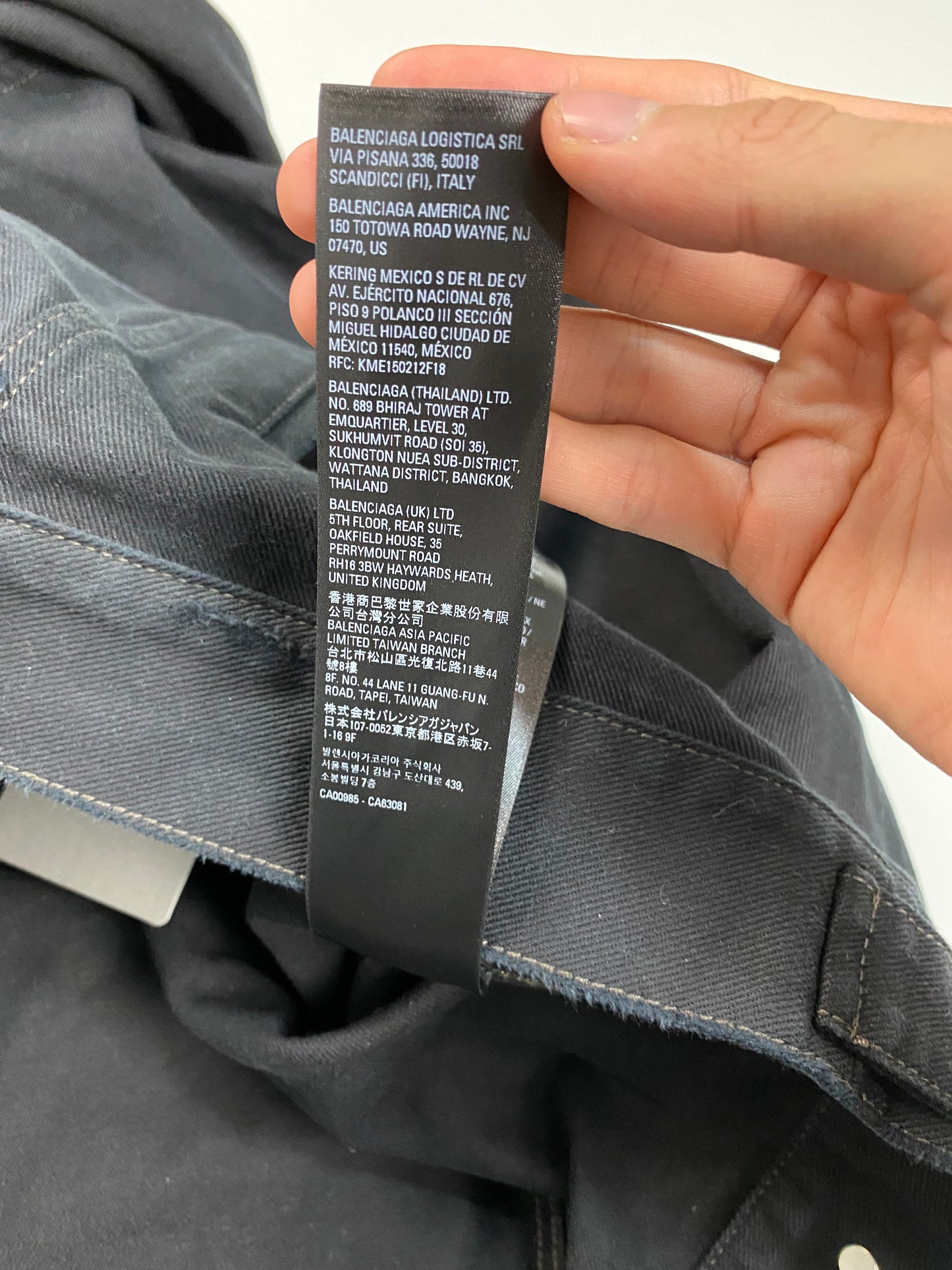 Balenciaga 360°snowstorm show AW22 denim hoodie in grey SZ:1