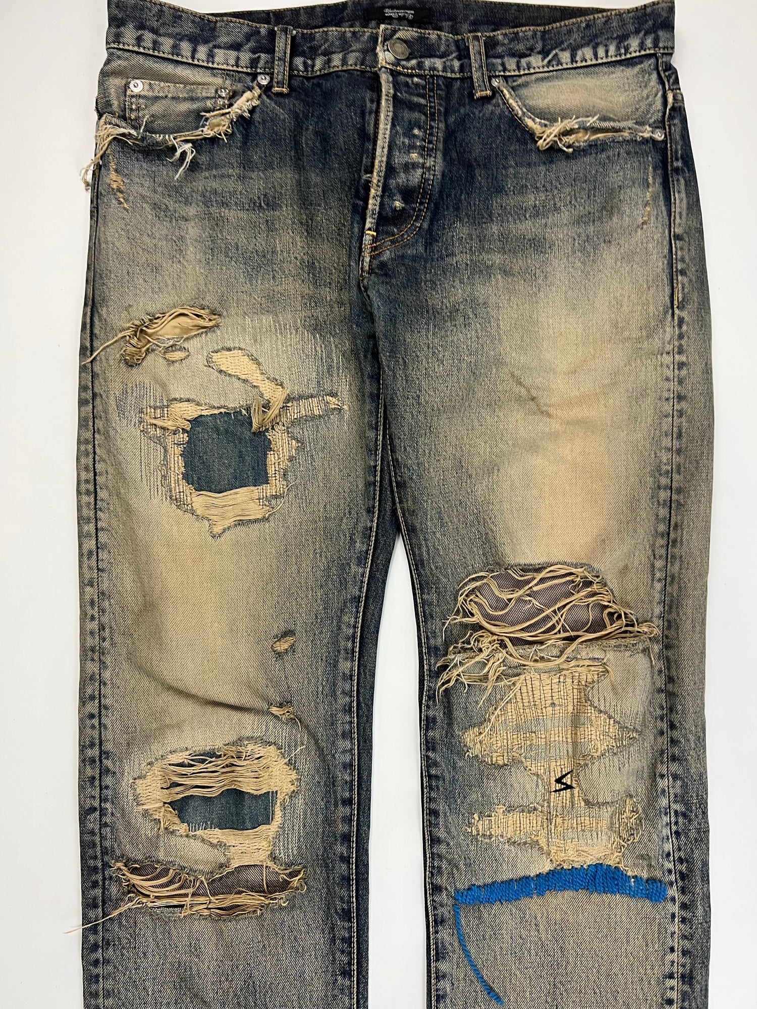 Undercover 68 blue yarn distressed Jeans SZ:4 – Bankofgrails