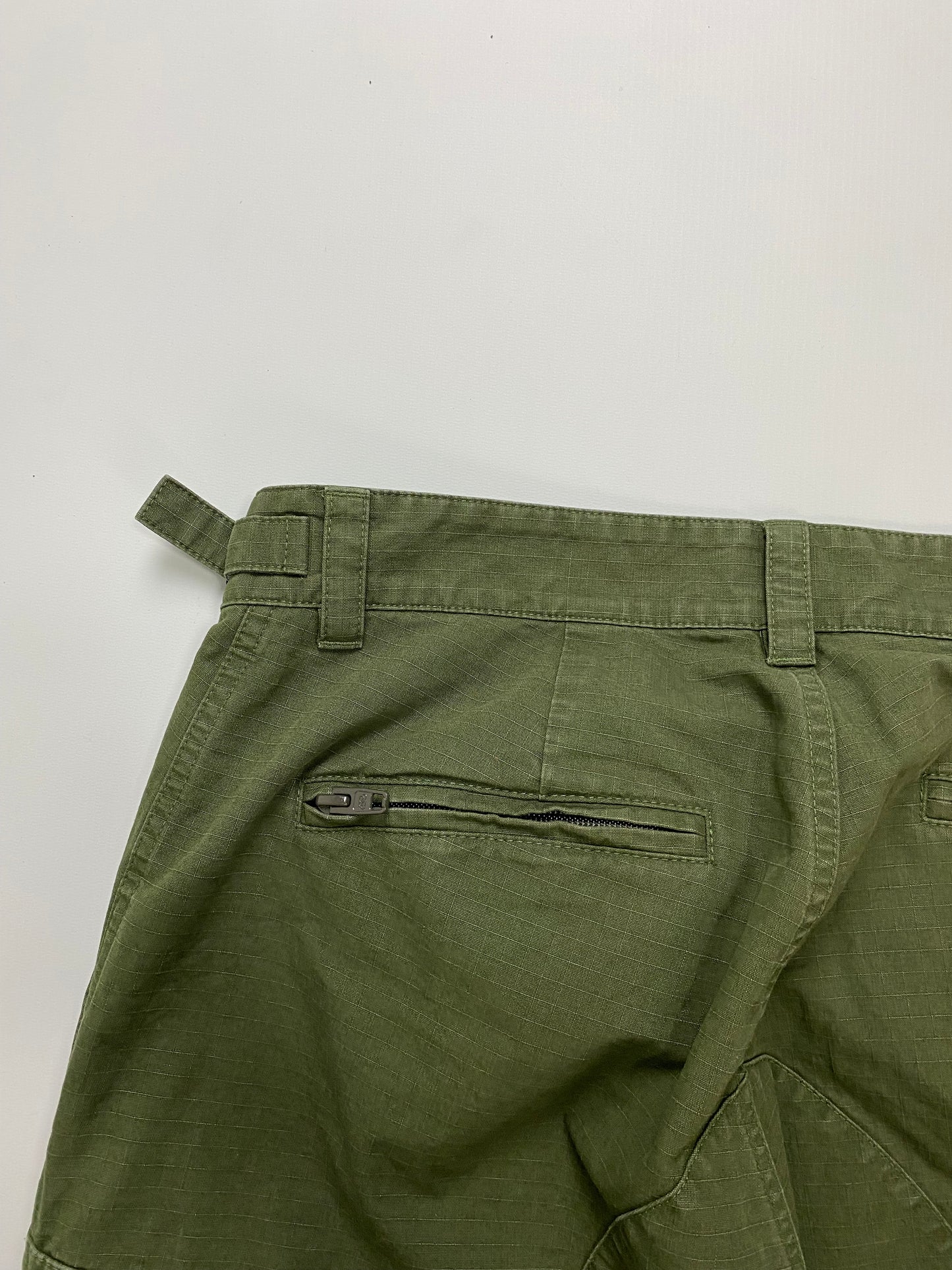 Balenciaga AW22 lost Tape pulled cargo pants in olive green SZ:48