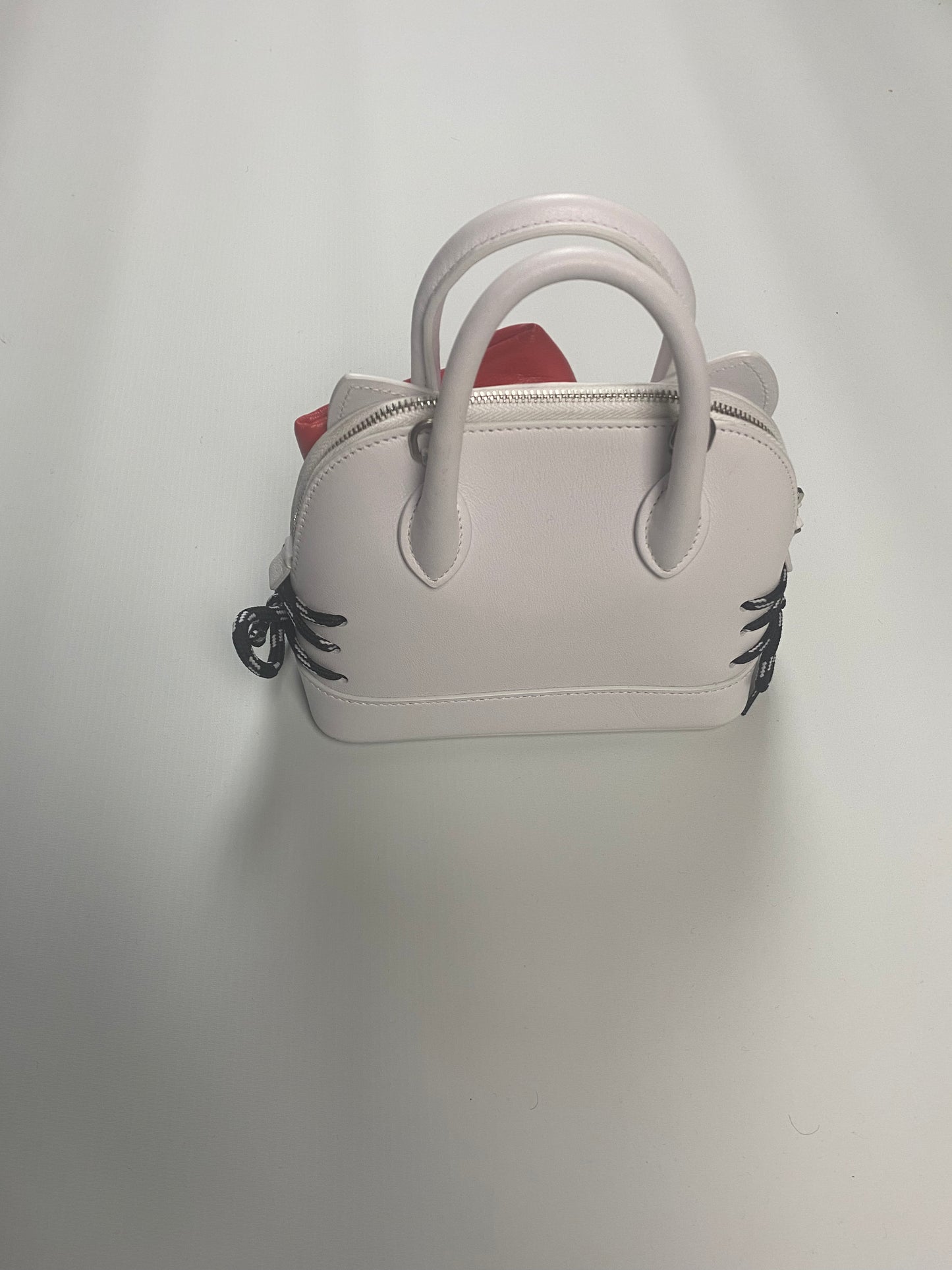 Balenciaga SS20 white hello kitty bag SZ:S