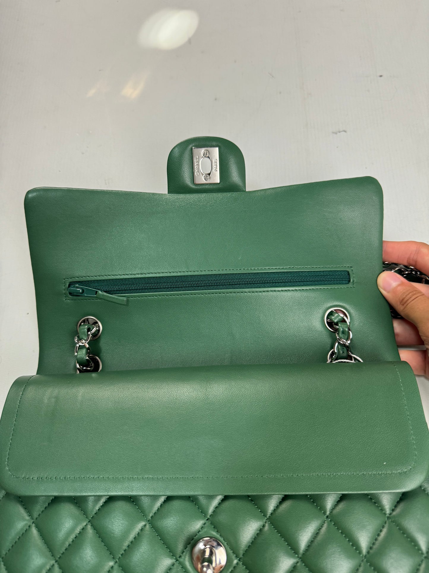 Chanel Forest Emerald Green Classic Flap Bag CF in medium SZ:OS