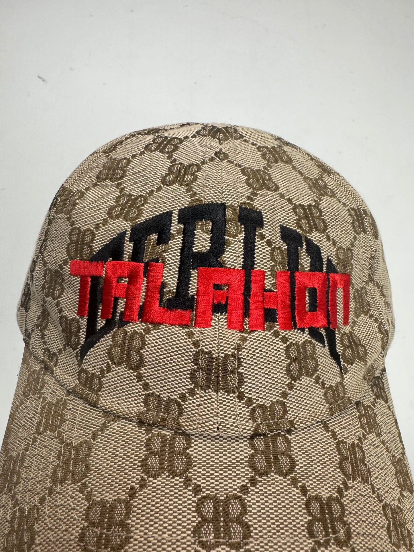 PAINLESS 1of1 TALAHON BERLIN - Balenciaga x Gucci SS23 BB monogram hat cap in beige SZ:L