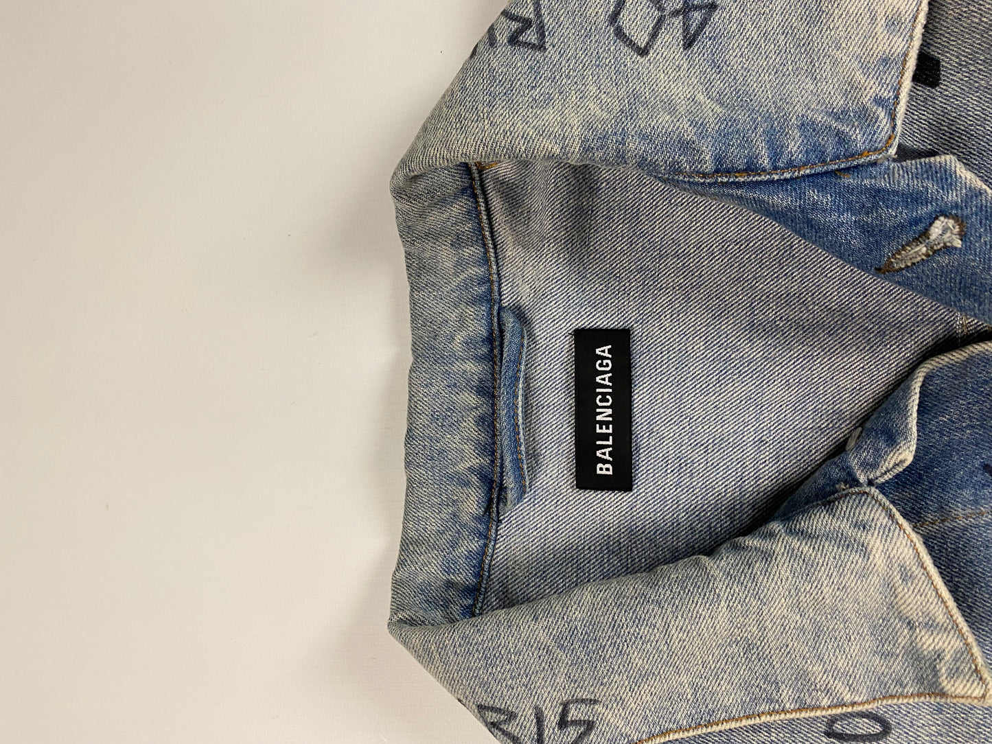 Balenciaga AW18 skater graffiti denim jacket SZ:50