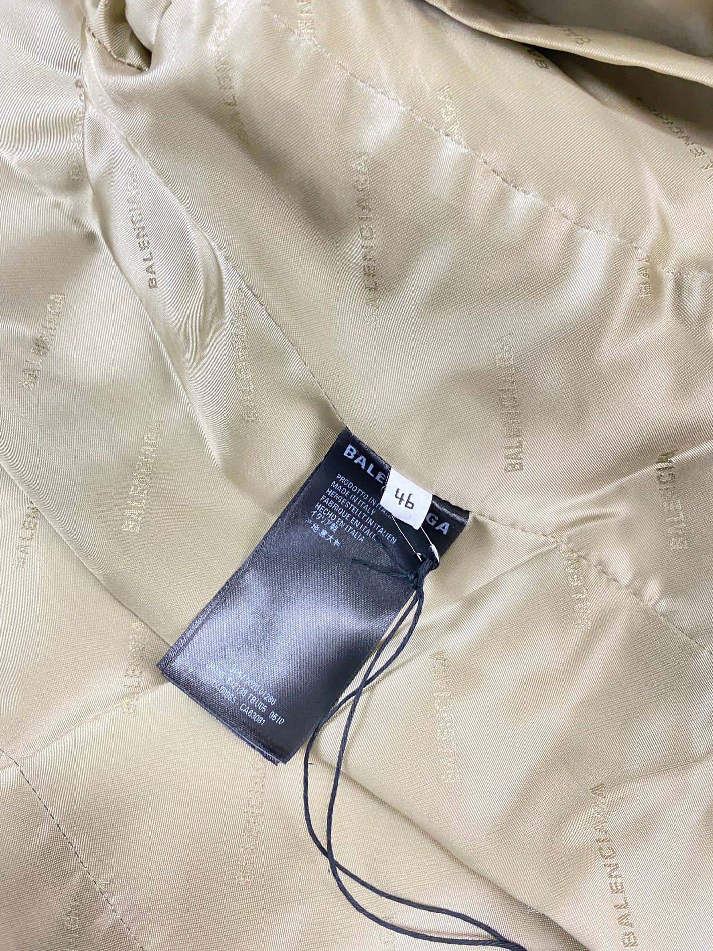 Balenciaga AW20 steroid coat camel beige SZ:46