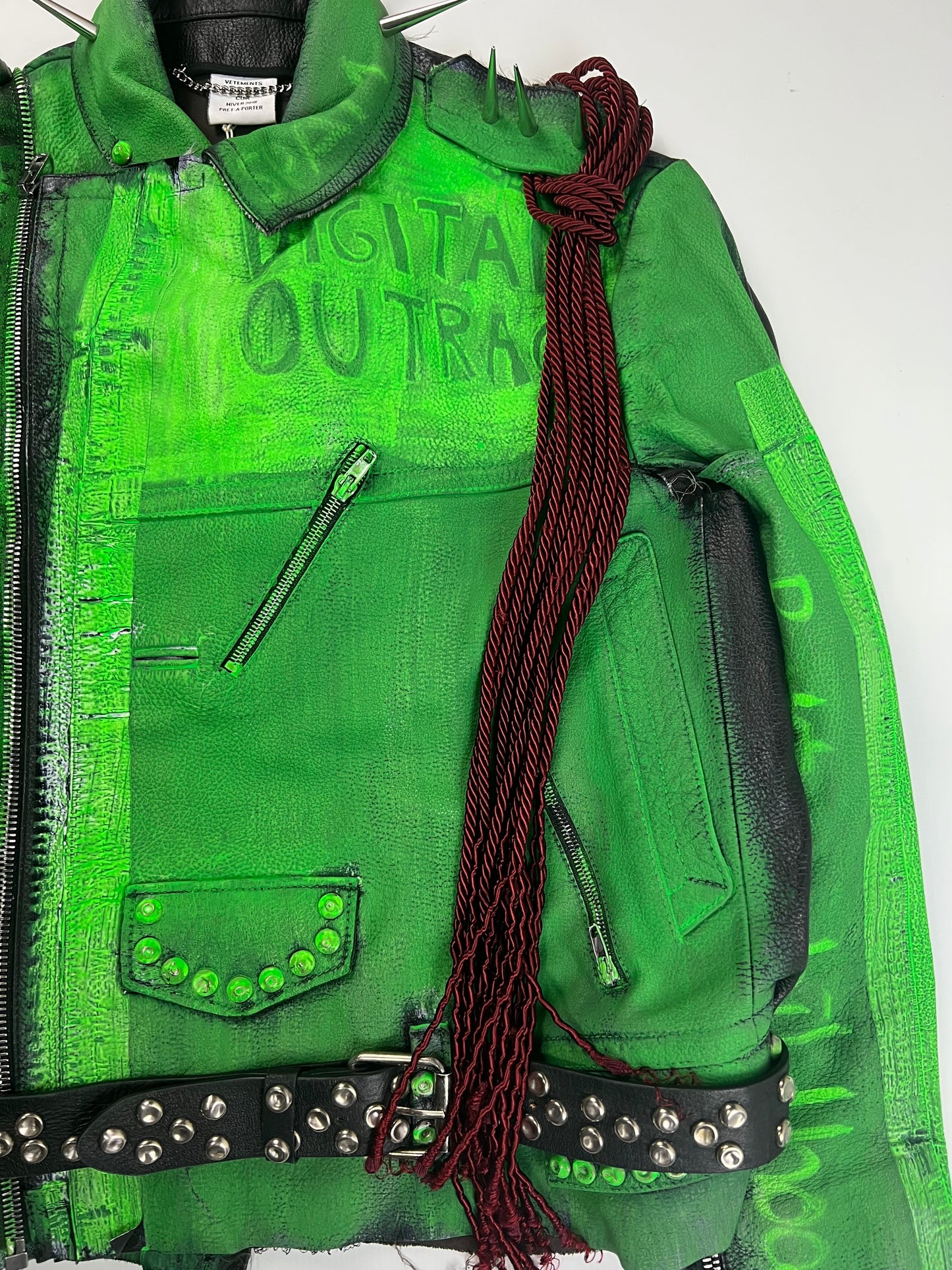 Vetements AW17 1of5  runway slime green perfecto sprayed punk leather Jacket SZ:L