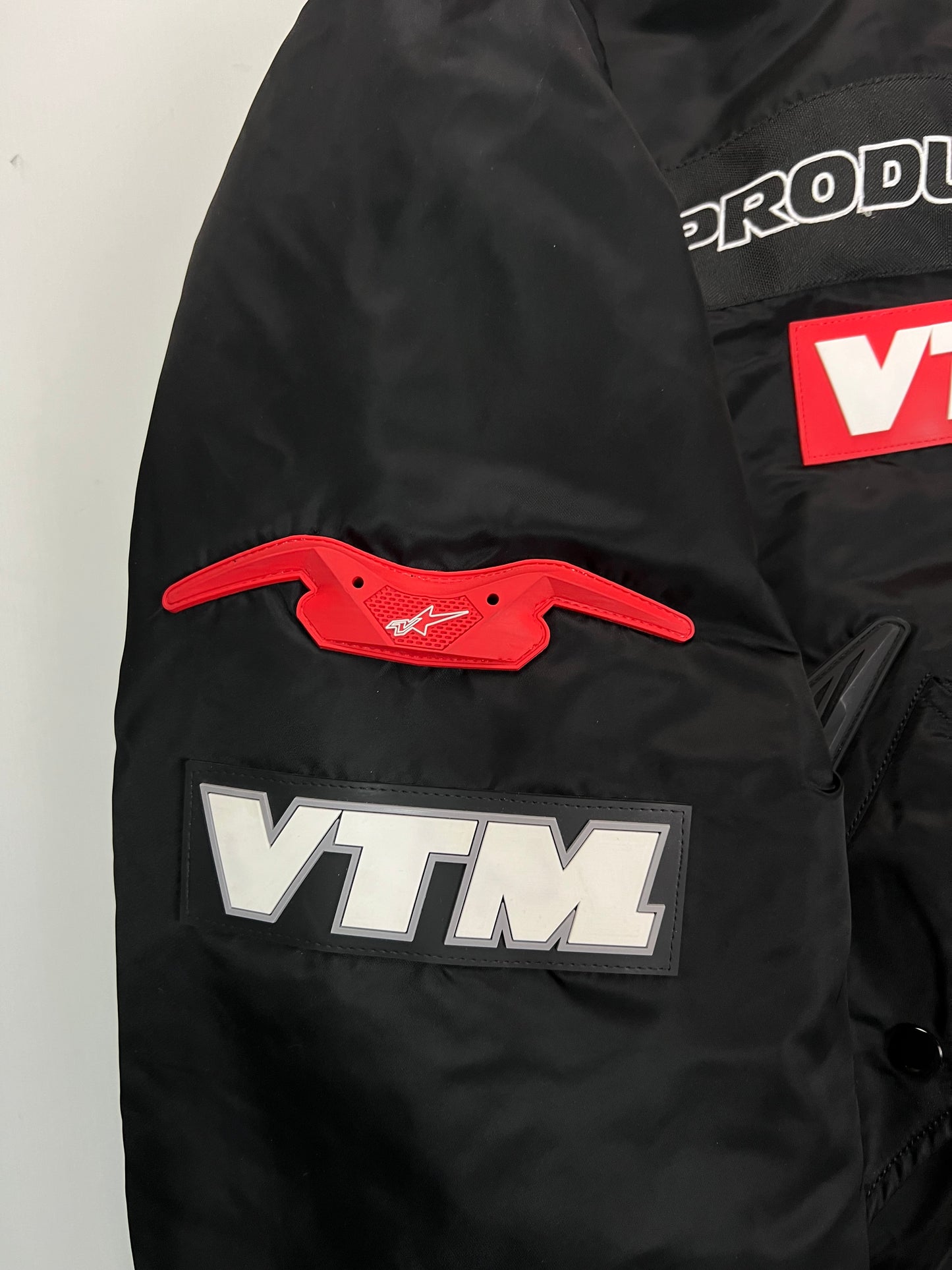 Vetements by GURAM moto Racing Bomber Black SZ:M