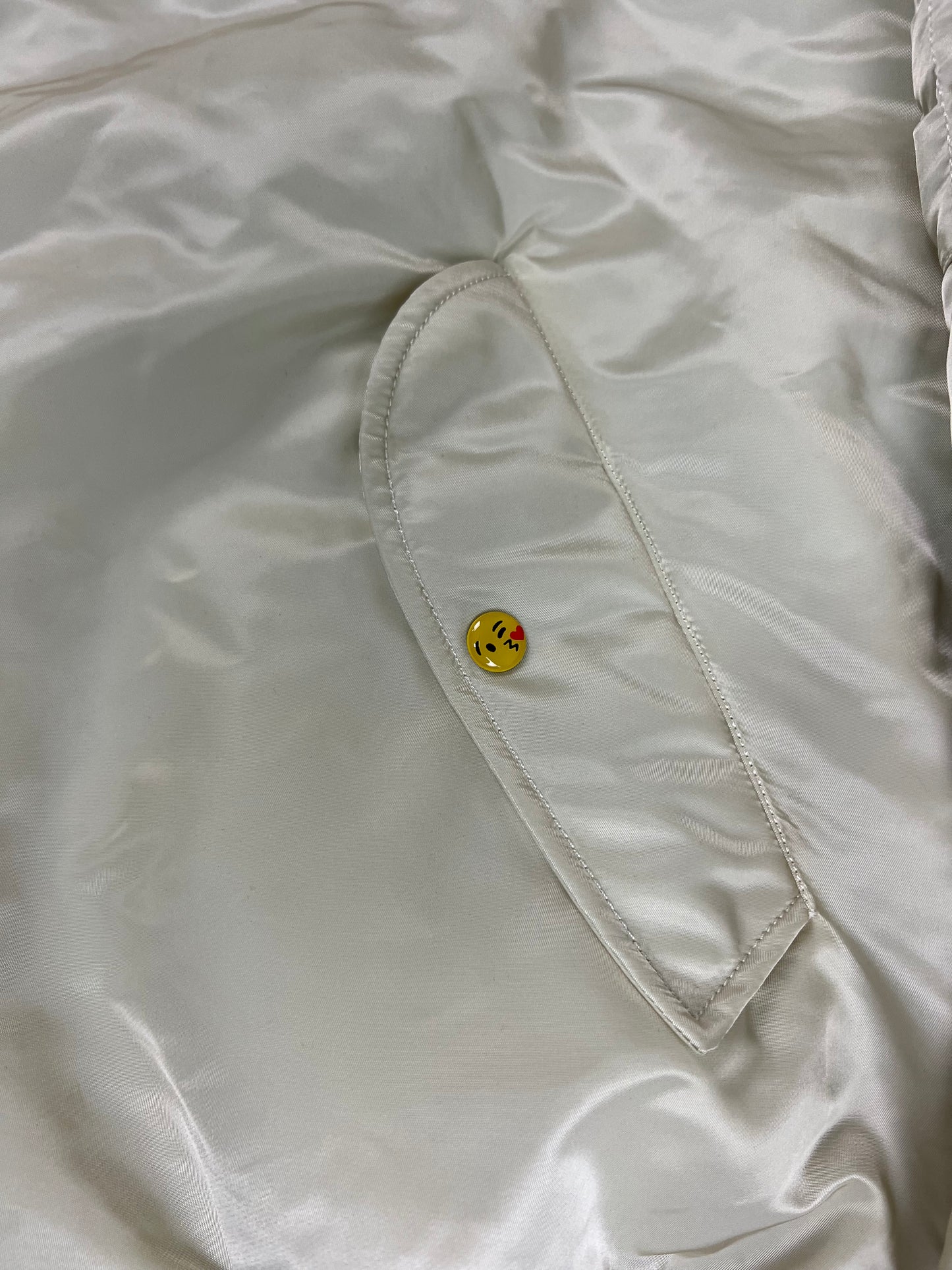 Vetements AW18 black emoji buttons Bomber jacket reversible beige Creme black SZ:M