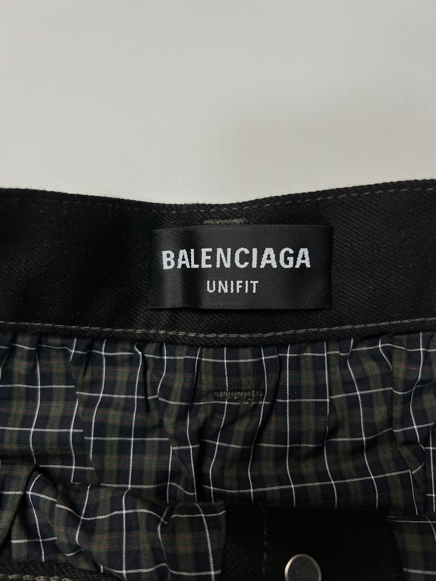 Balenciaga AW21 shredded torn Ripped destroyed  Jeans in black SZ:S