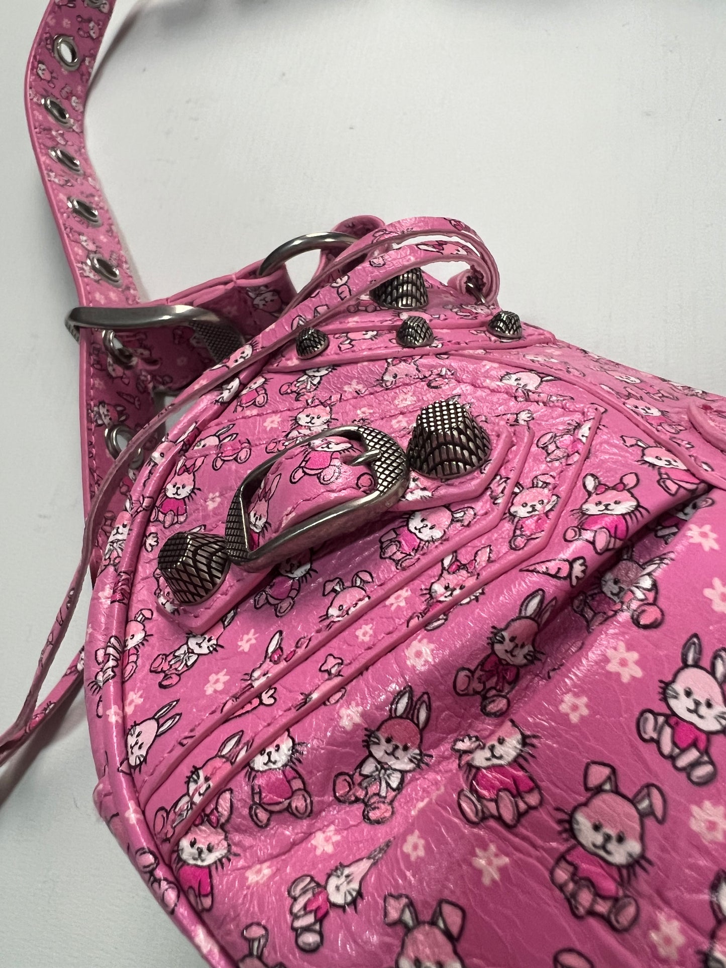 Balenciaga Chinese New Year exclusive year of the rabbit bunny Pink le cagole Bag SZ:OS