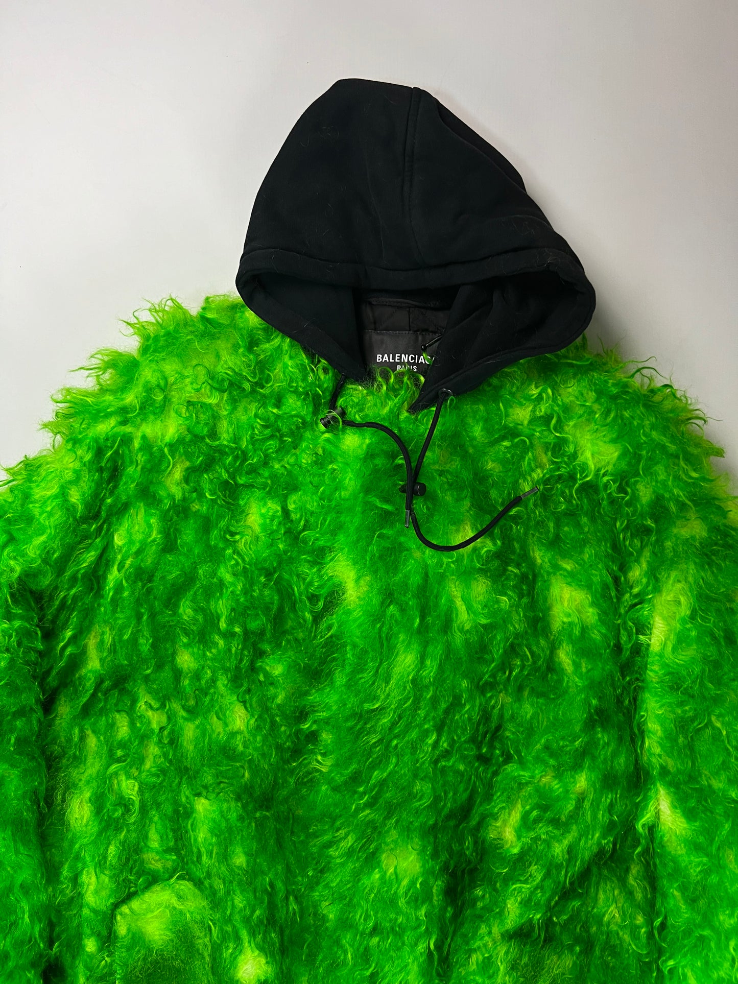 Balenciaga AW22 lost tape runway green faux fur furry Grinch Coat SZ:1