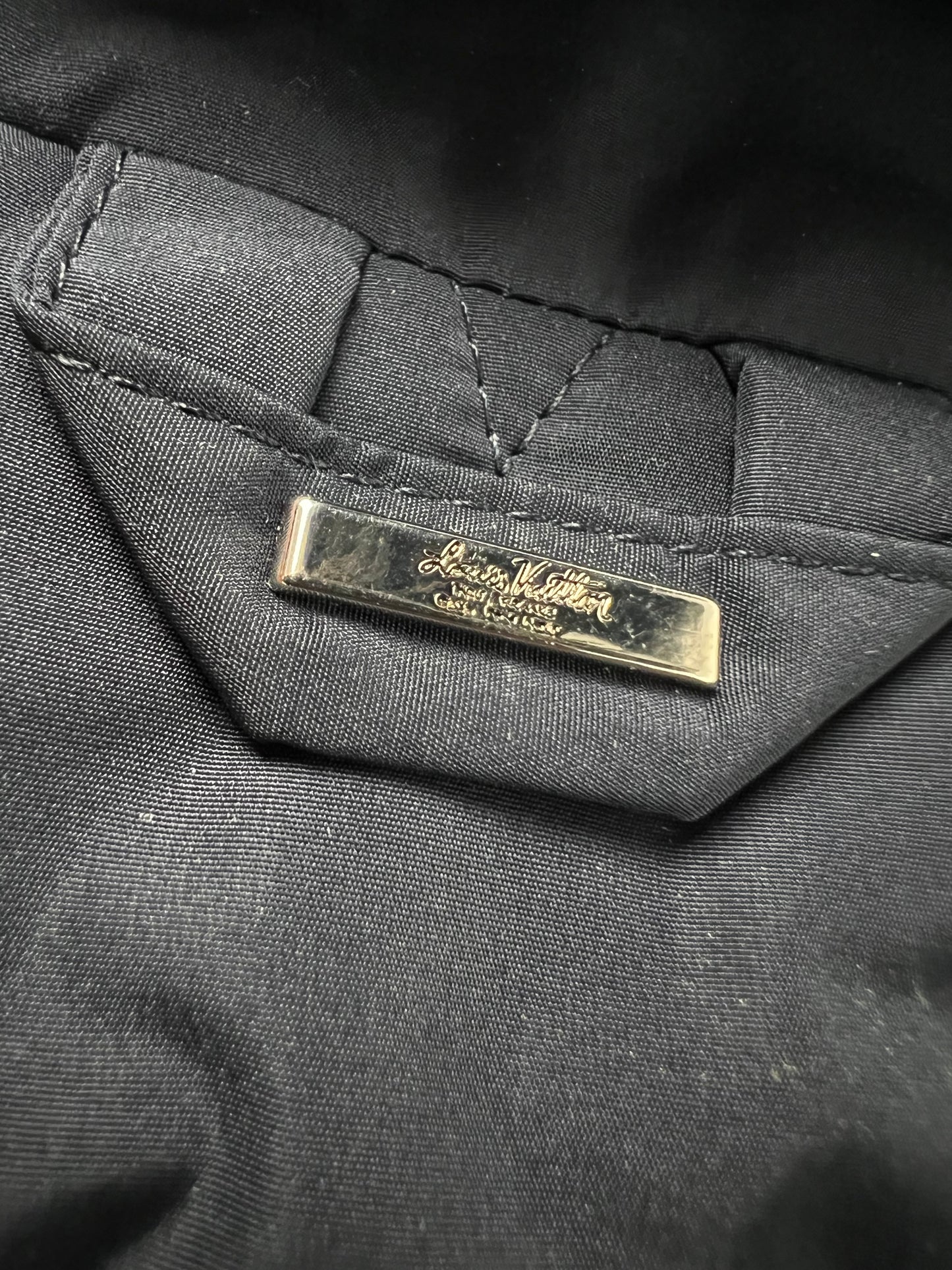 Louis Vuitton AW19 padded monogram jacket in dark navy SZ:48
