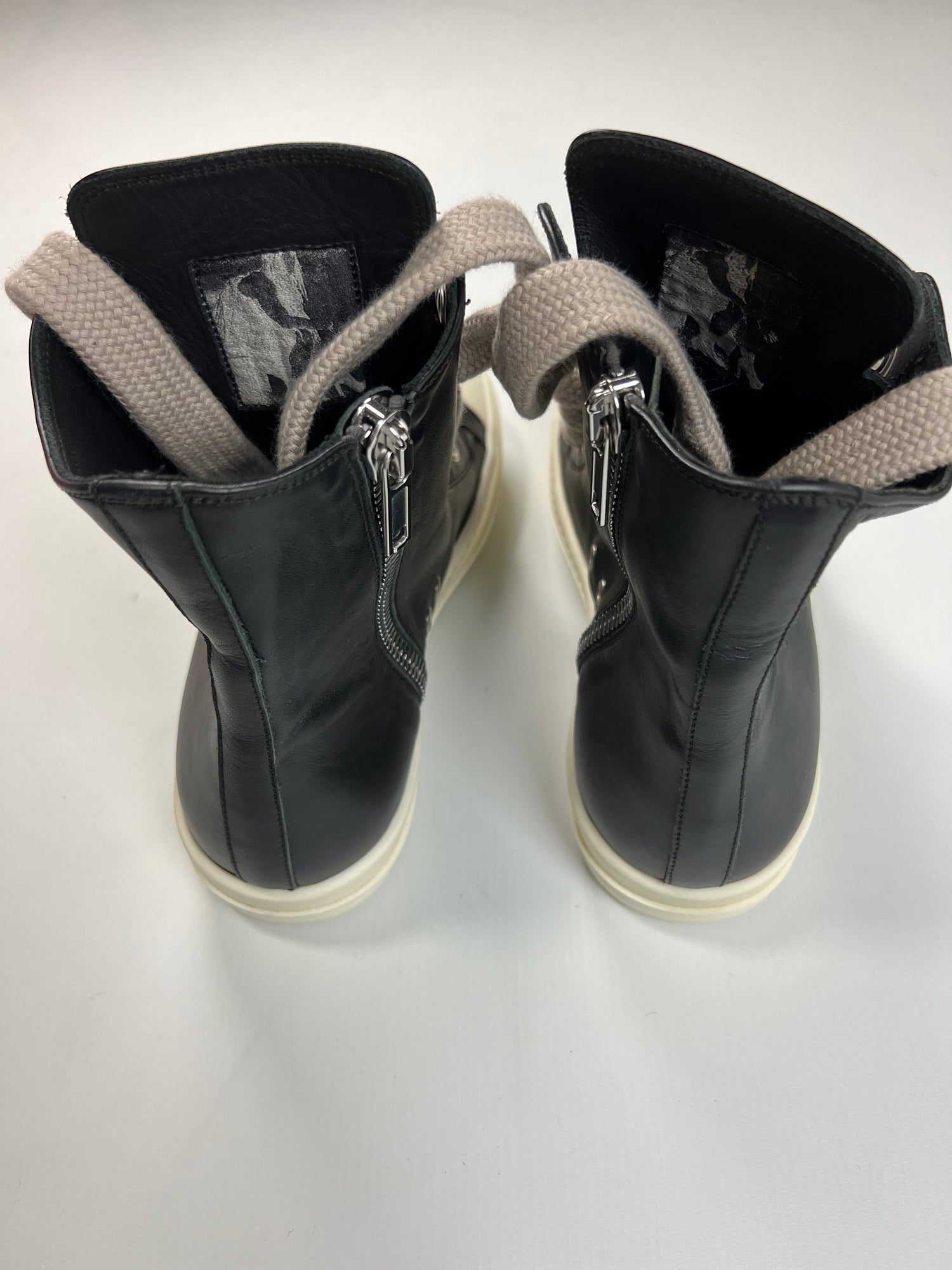 Rick Owens SS23 EDFU collection jumbo laces Ramones High Sneaker in black  SZ:41