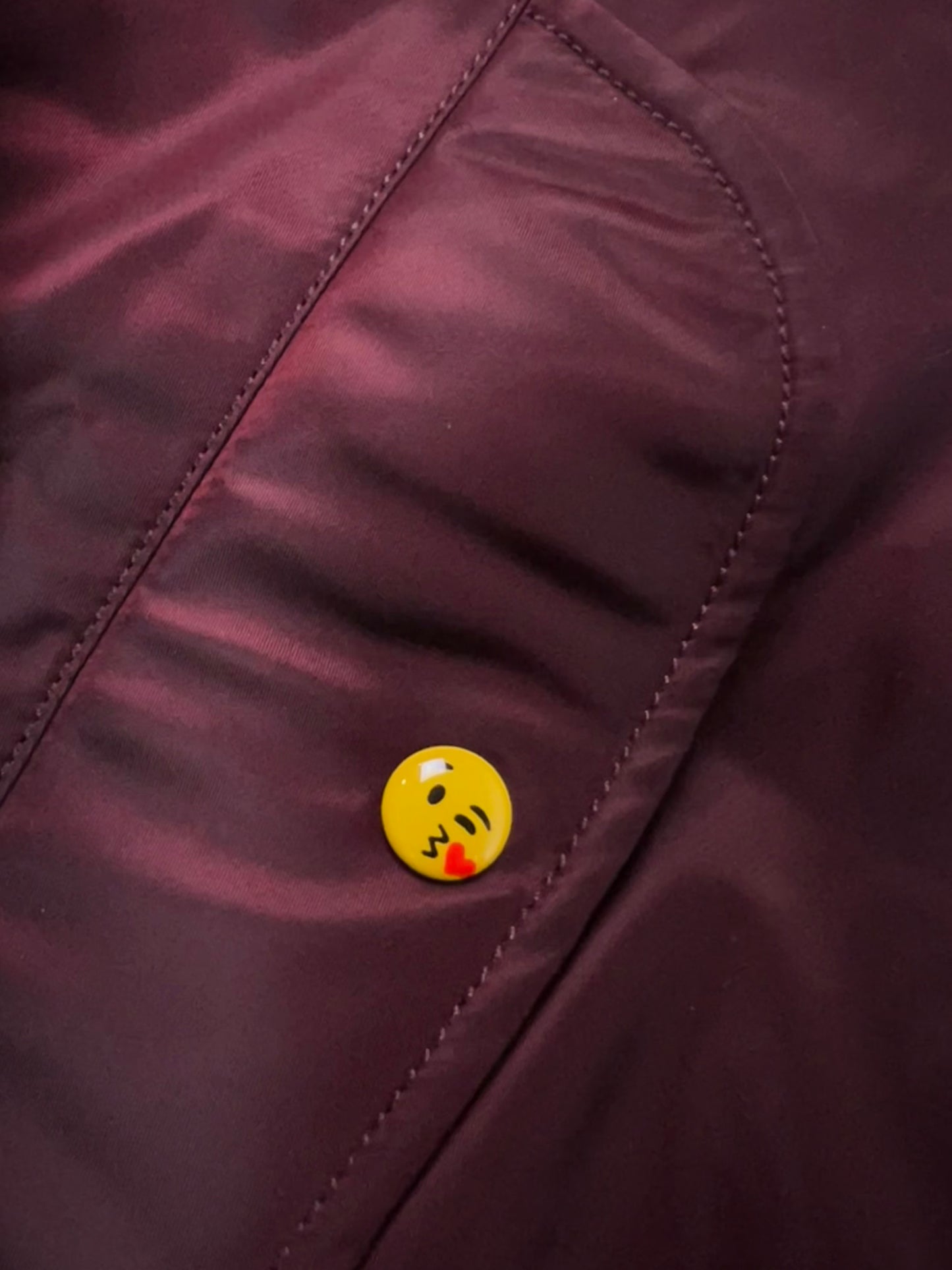 Vetements reversible emoji Bomberjacket burgundy black SZ:S