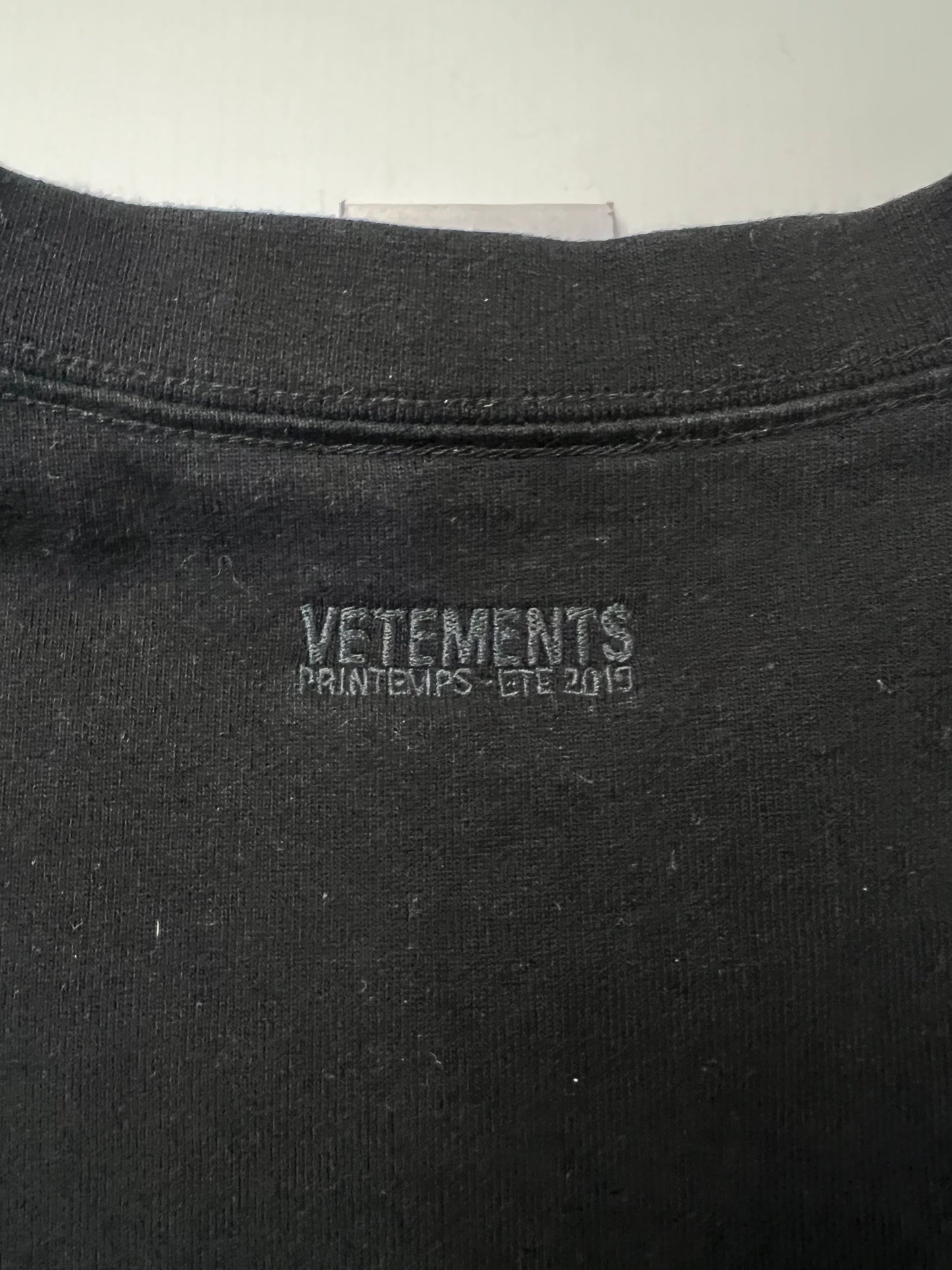 Vetements SS19 Bullet T-Shirt SZ:M