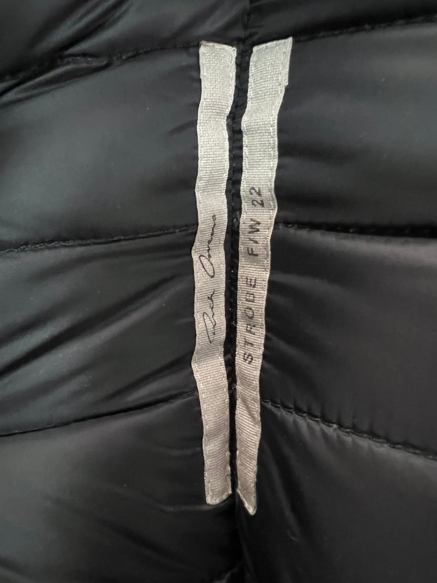 Rick Owens AW22 strobe knot leather vest Jacket in black SZ:48