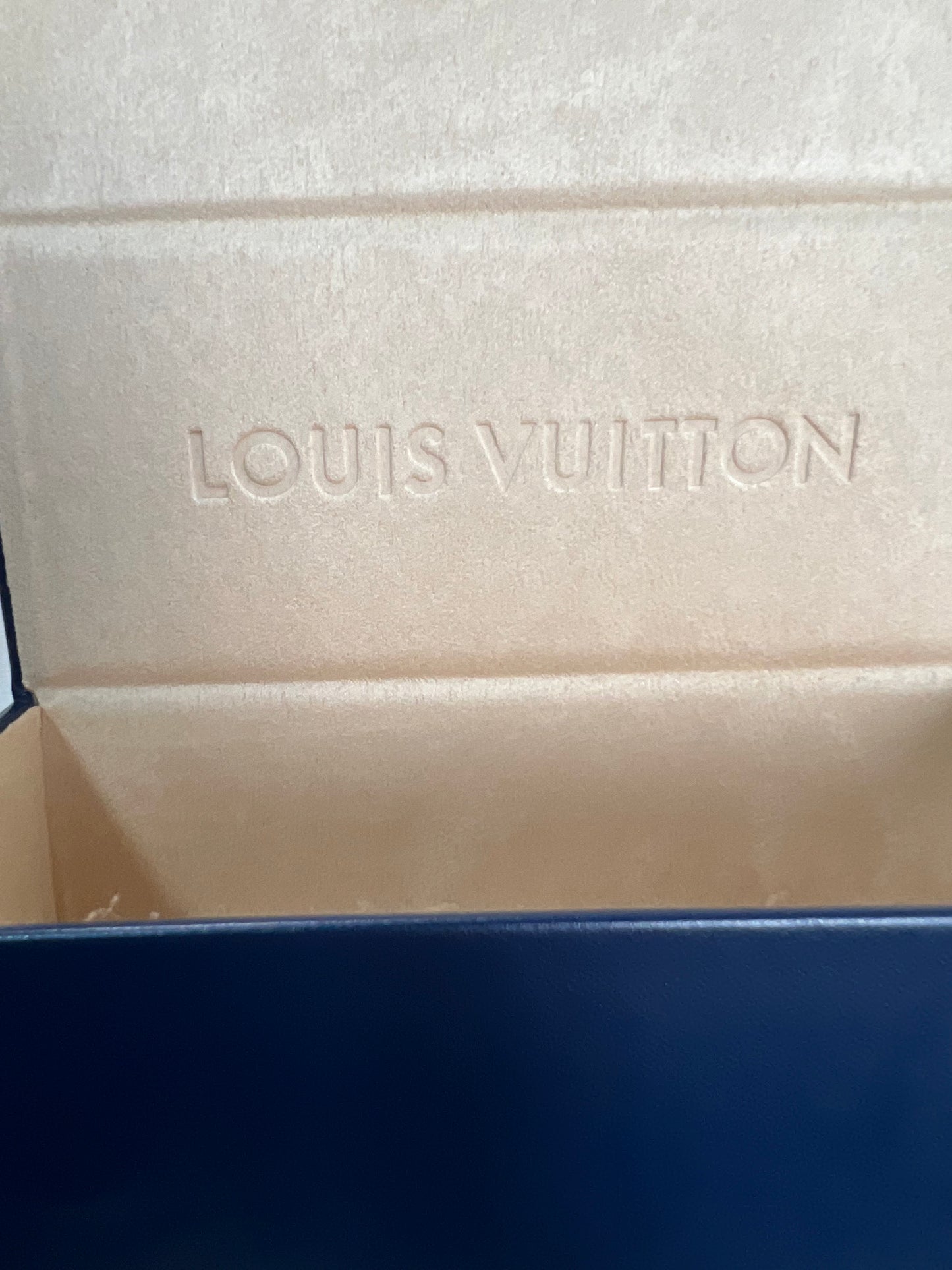 Louis Vuitton Pearl Runway Spring Summer 2024 Sunglases SZ:OS