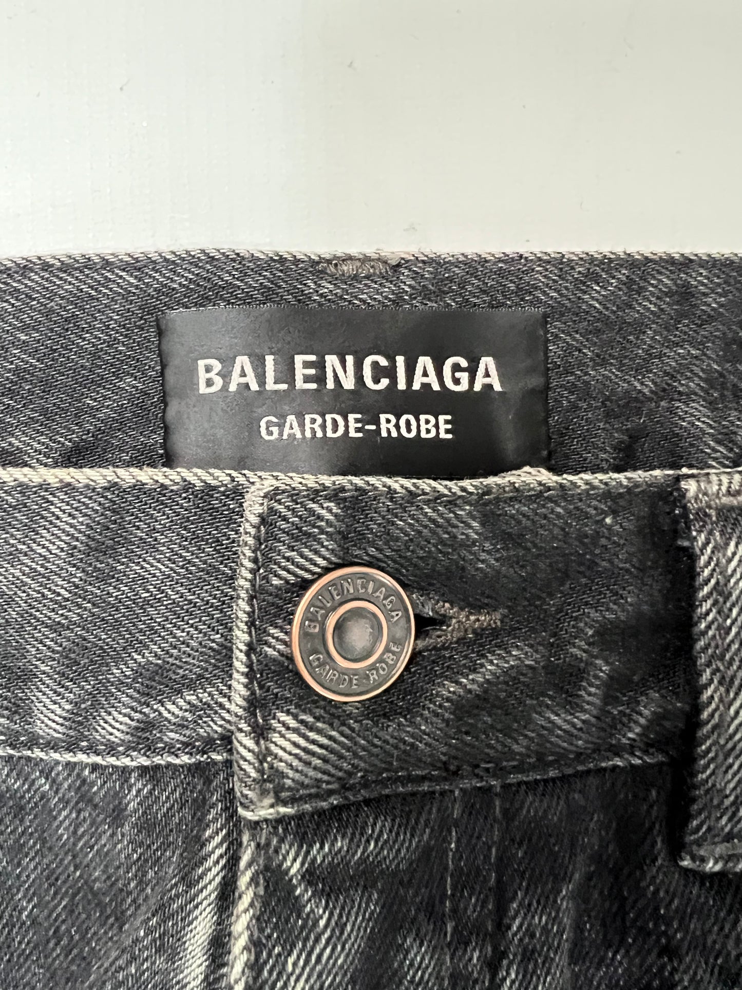 Balenciaga spring24 flared Japanese Jeans in grey SZ:30