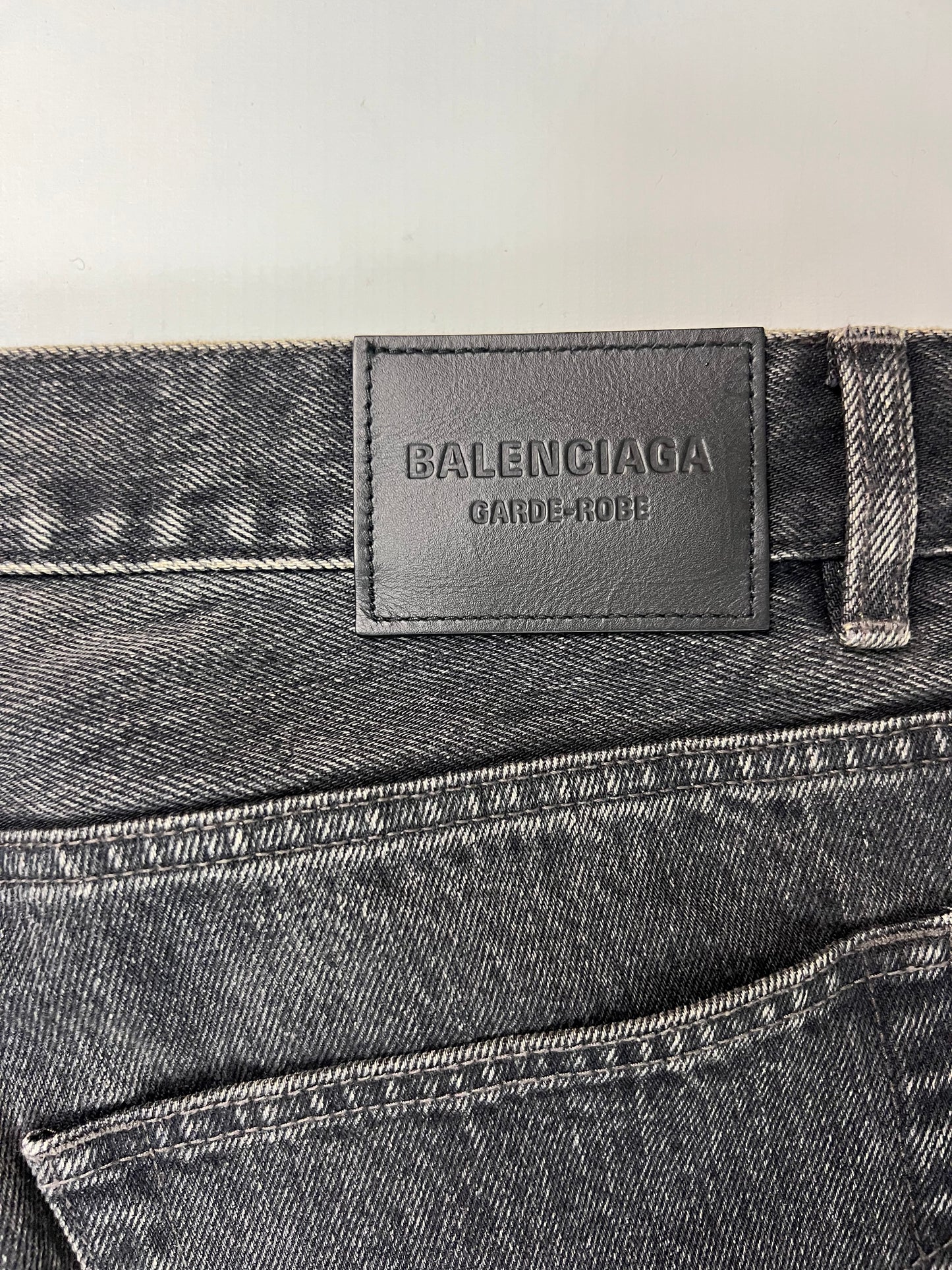 Balenciaga spring24 flared Japanese Jeans in grey SZ:30