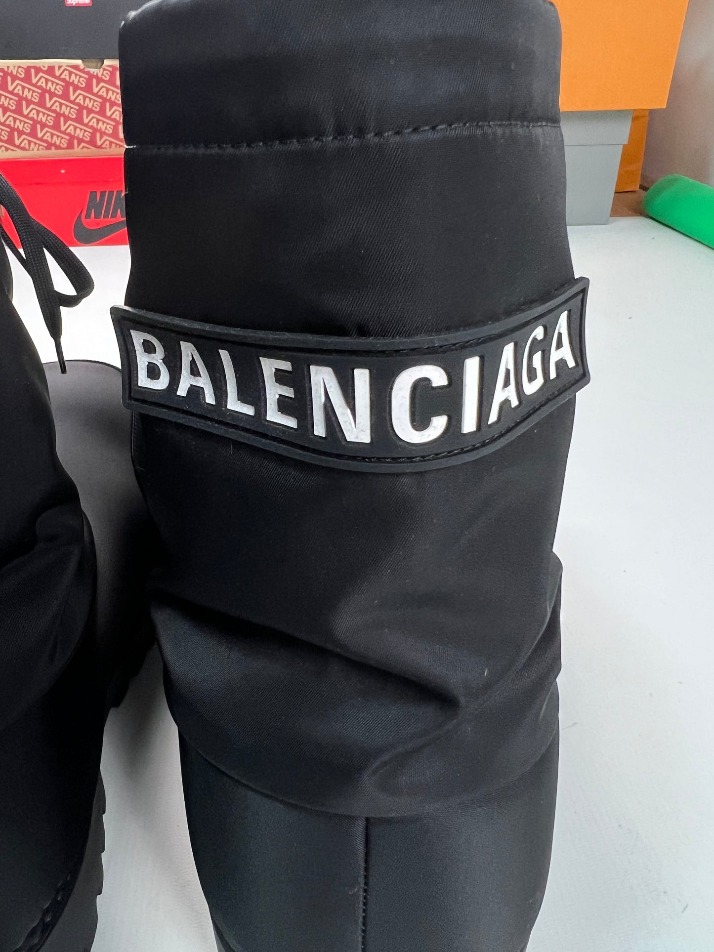 Balenciaga Alaska Low Boots Black SZ:41-42