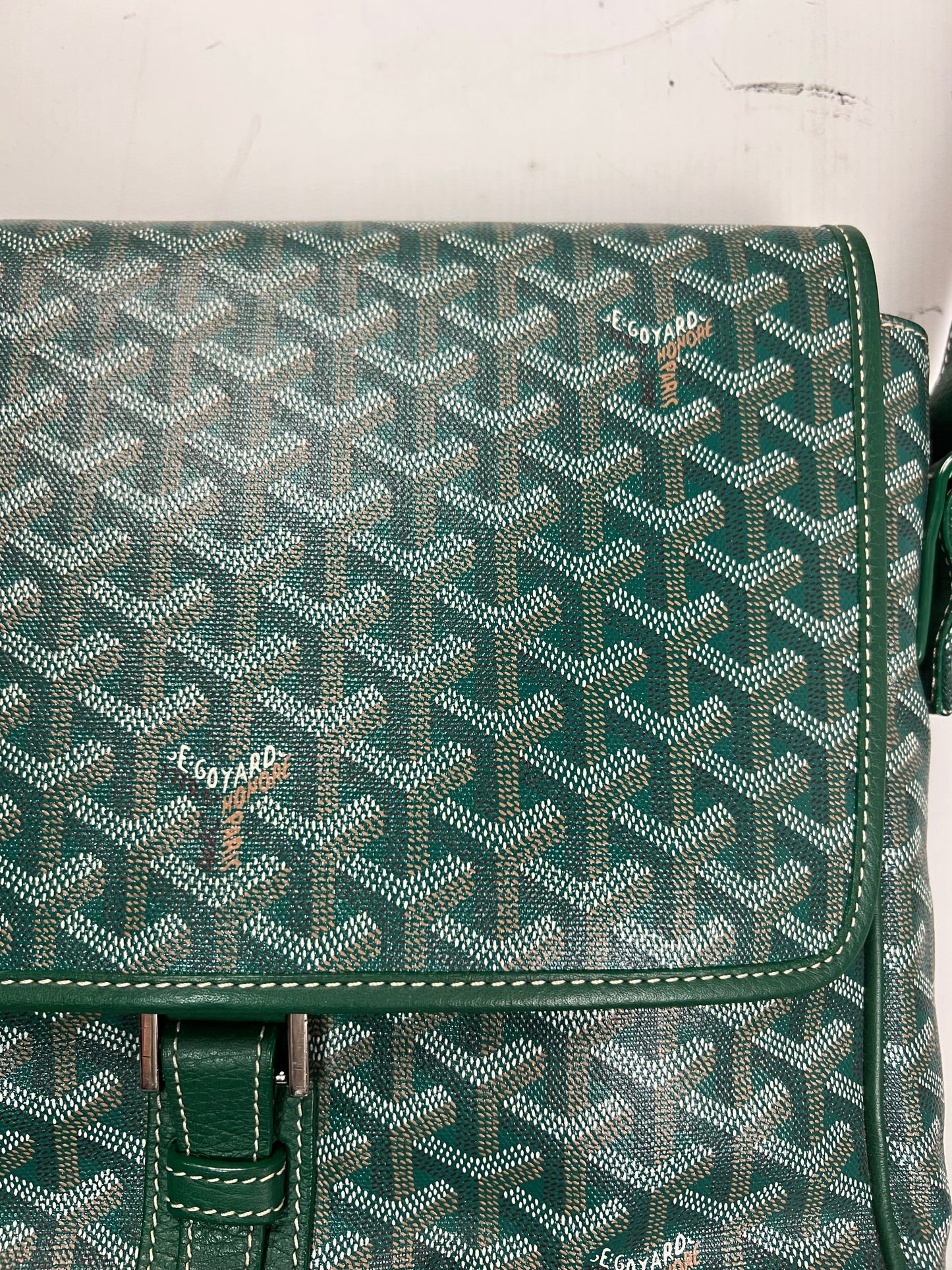 Goyard GRAND BLEU MM Messenger Bag Green SZ:OS