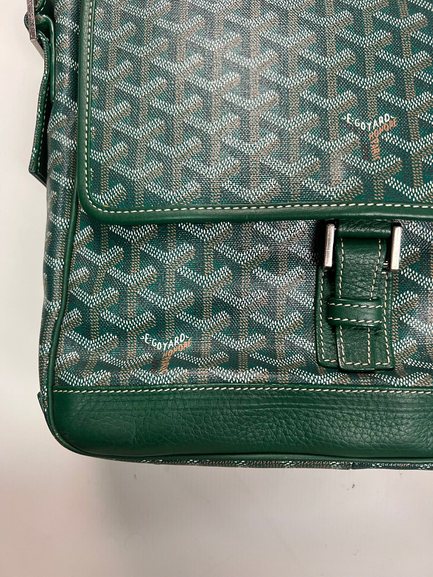 Goyard GRAND BLEU MM Messenger Bag Green SZ:OS