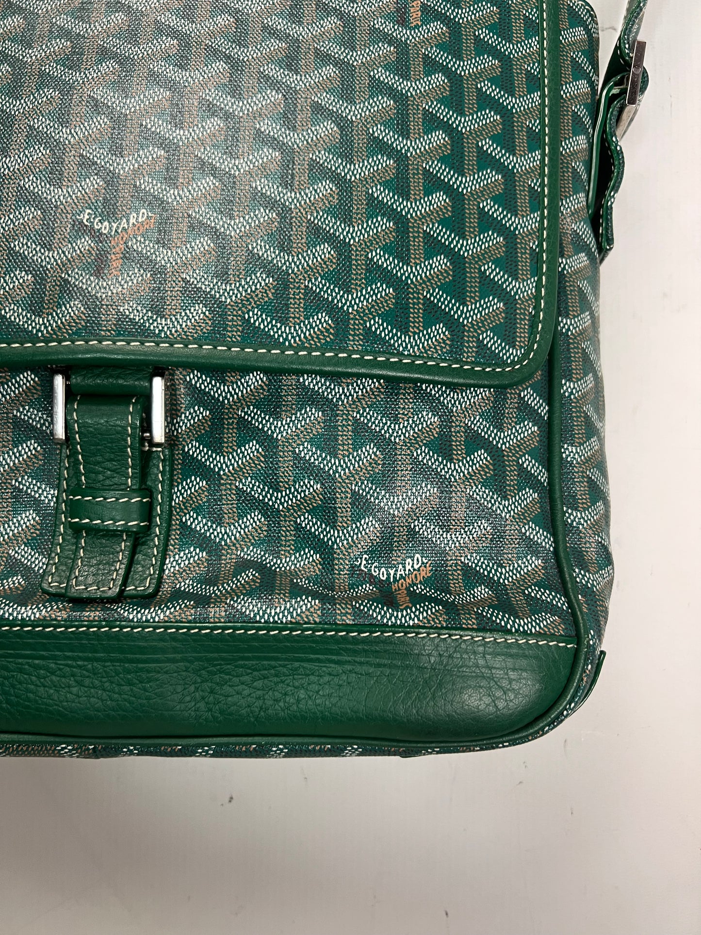 Goyard GRAND BLEU MM Messenger Bag Green SZ:OS