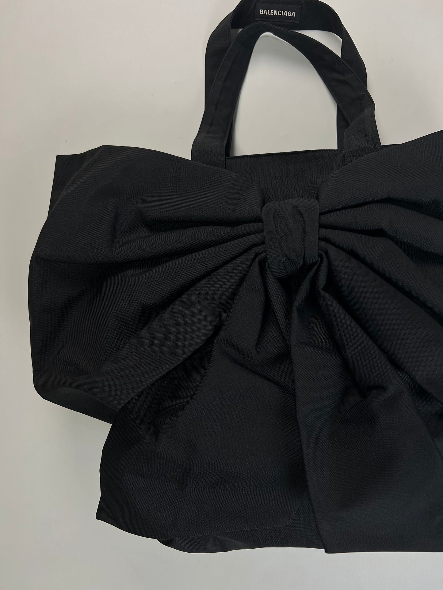 Balenciaga bow tote bag SZ:OS