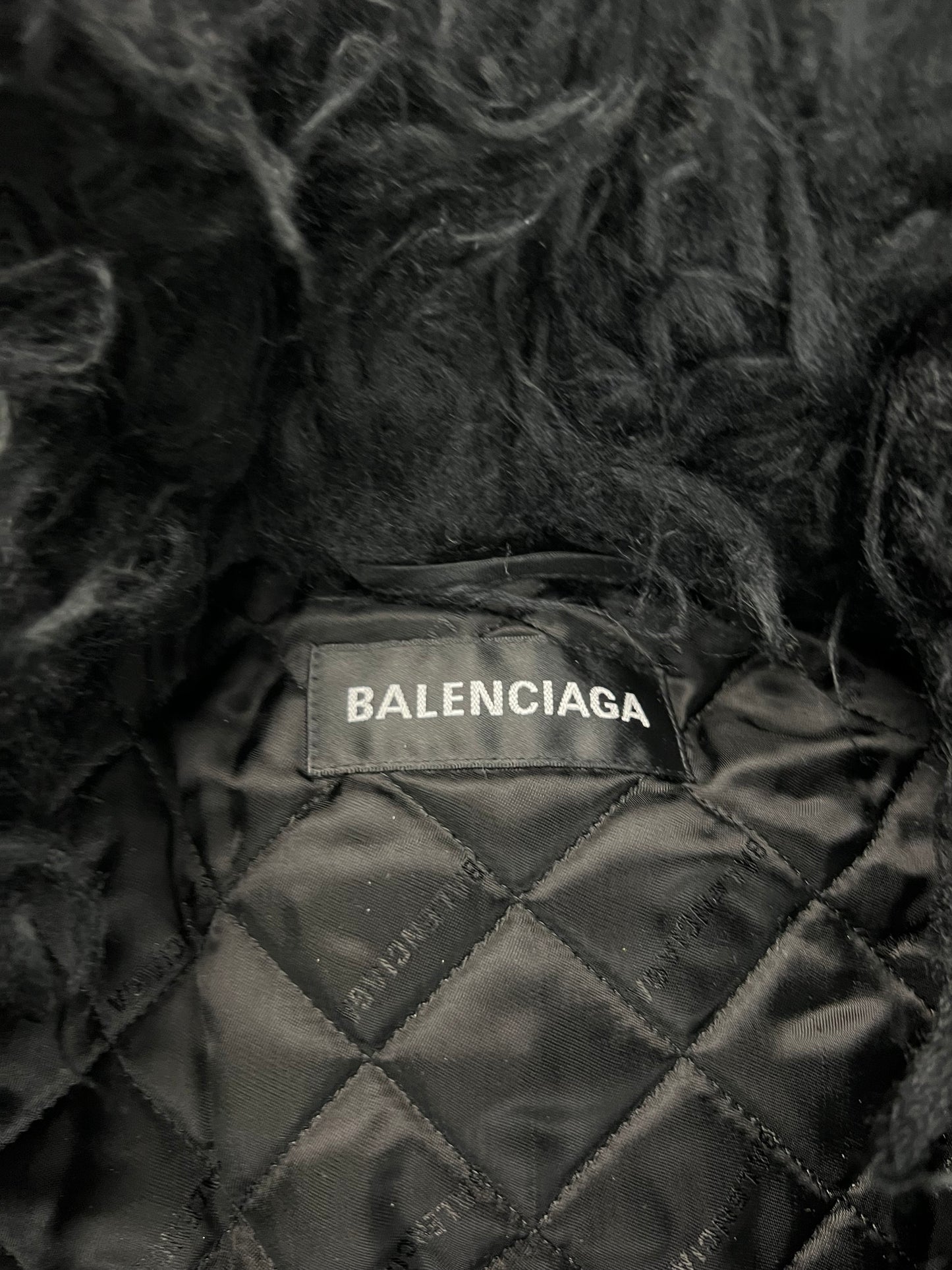 Balenciaga AW20 Faux Fur Black Cropped Raven Jacket SZ:44|46