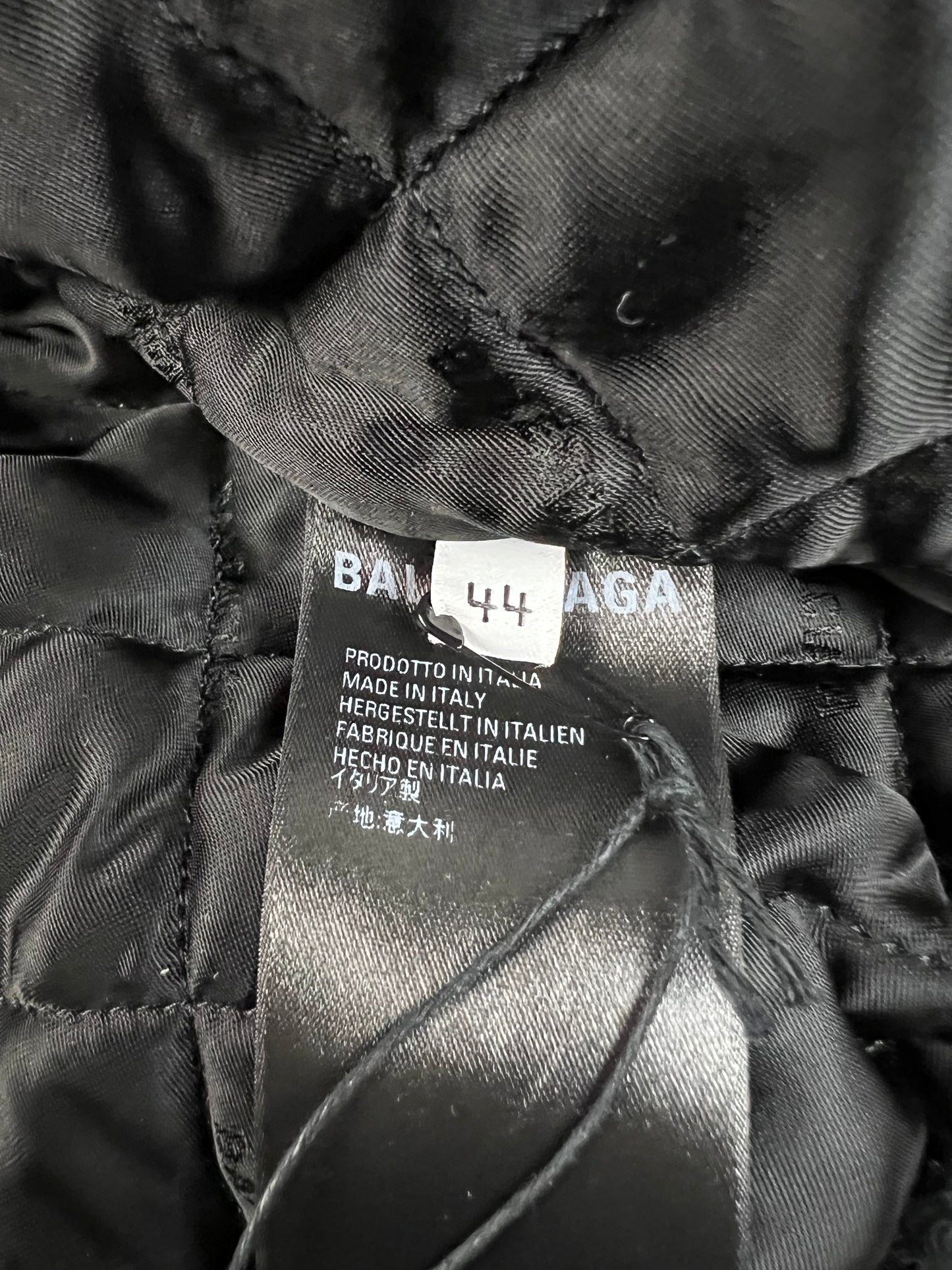 Balenciaga AW20 Faux Fur Black Cropped Raven Jacket SZ:44|46