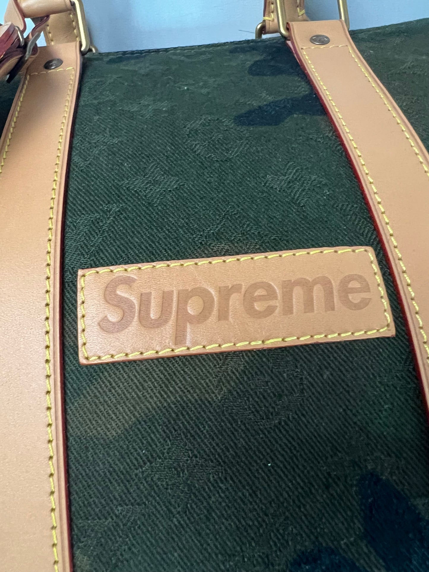 Louis Vuitton x Supreme SS17 CAMO KEEPALL TRAVEL Bag SZ:OS