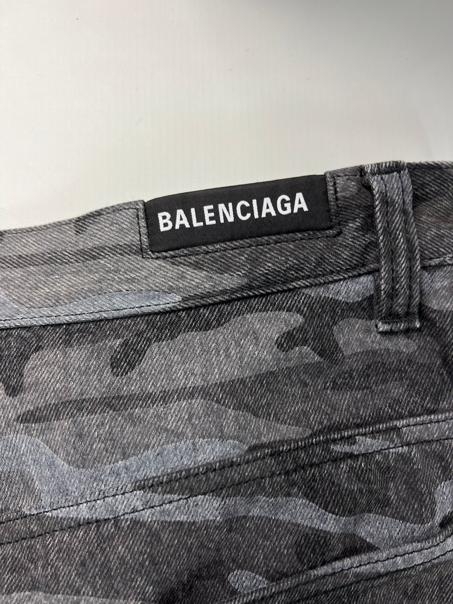 Balenciaga baggy Camo Jeans SZ:W31