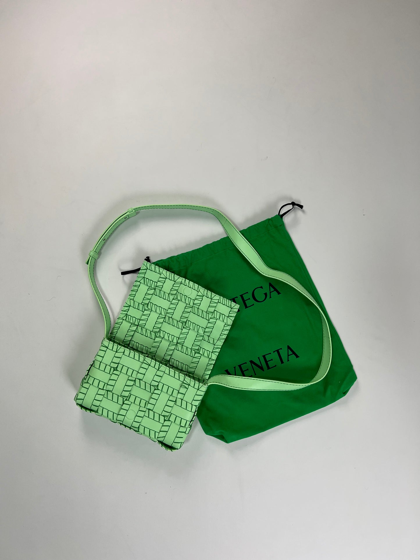 Bottega Veneta Green wasabi cassette intrecciato Bag SZ:OS