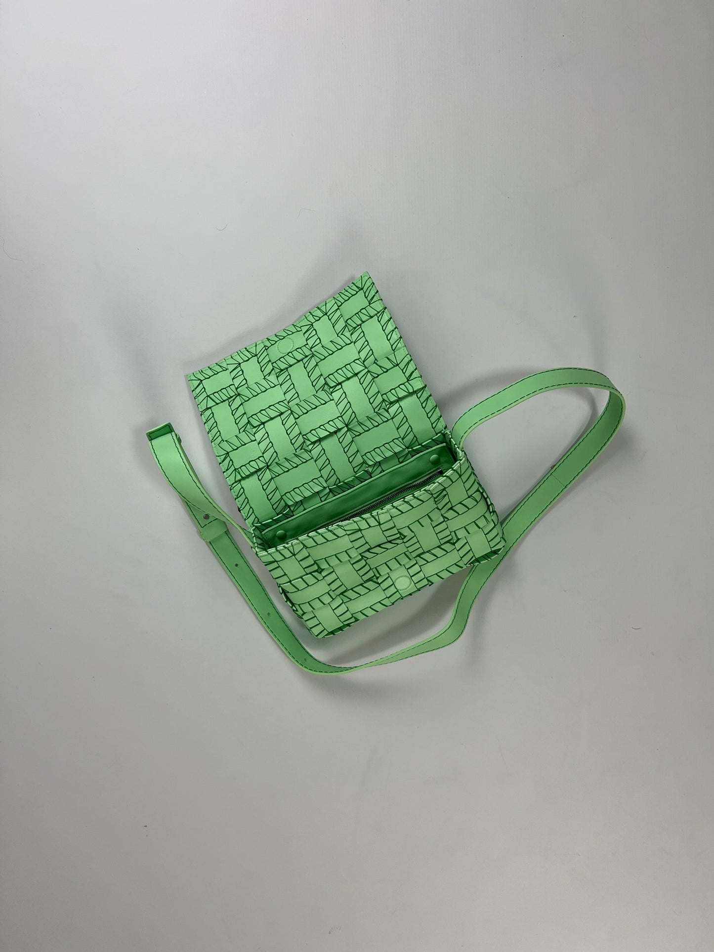 Bottega Veneta Green wasabi cassette intrecciato Bag SZ:OS