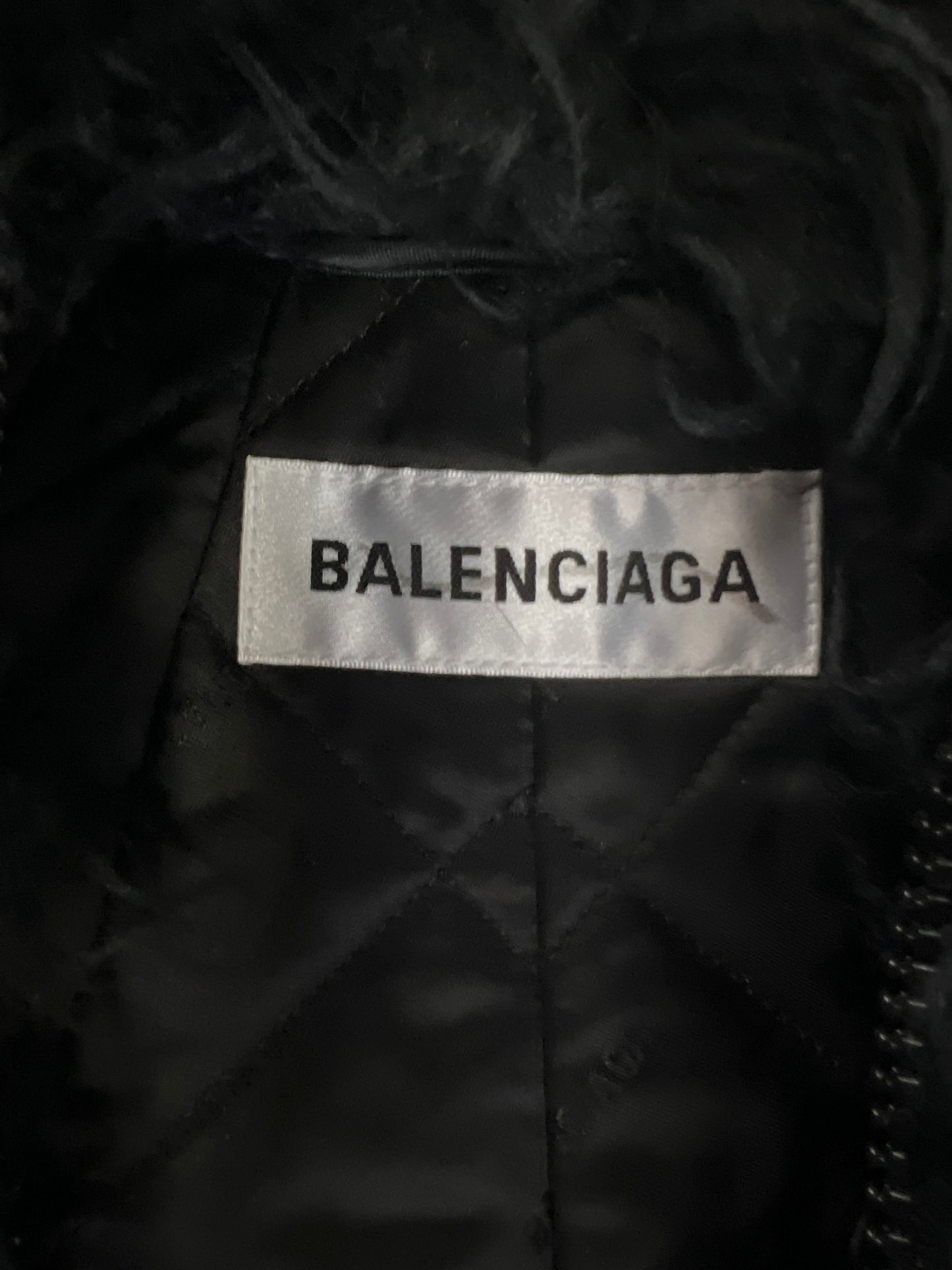 Balenciaga AW20 cropped faux fur cropped furry jacket SZ:36