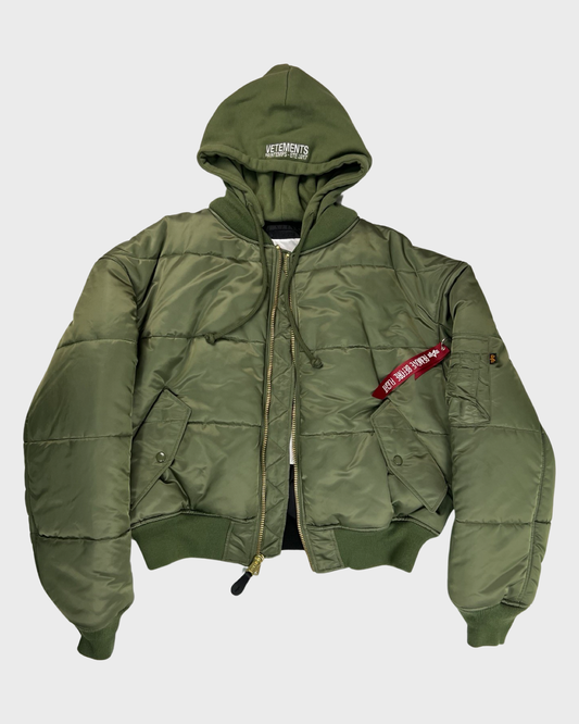 Vetements SS17 Green/Black Reversible flag Bomber jacket SZ:S