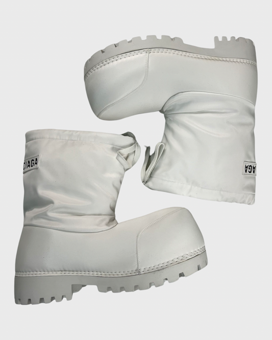 Balenciaga Alaska Low Boots White SZ:41-42