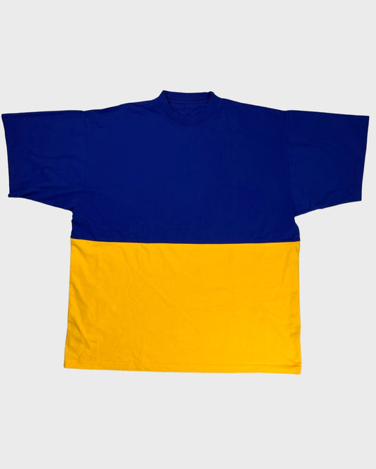 Balenciaga AW22 runway show gift oversized Ukraine T-shirt SZ:OS