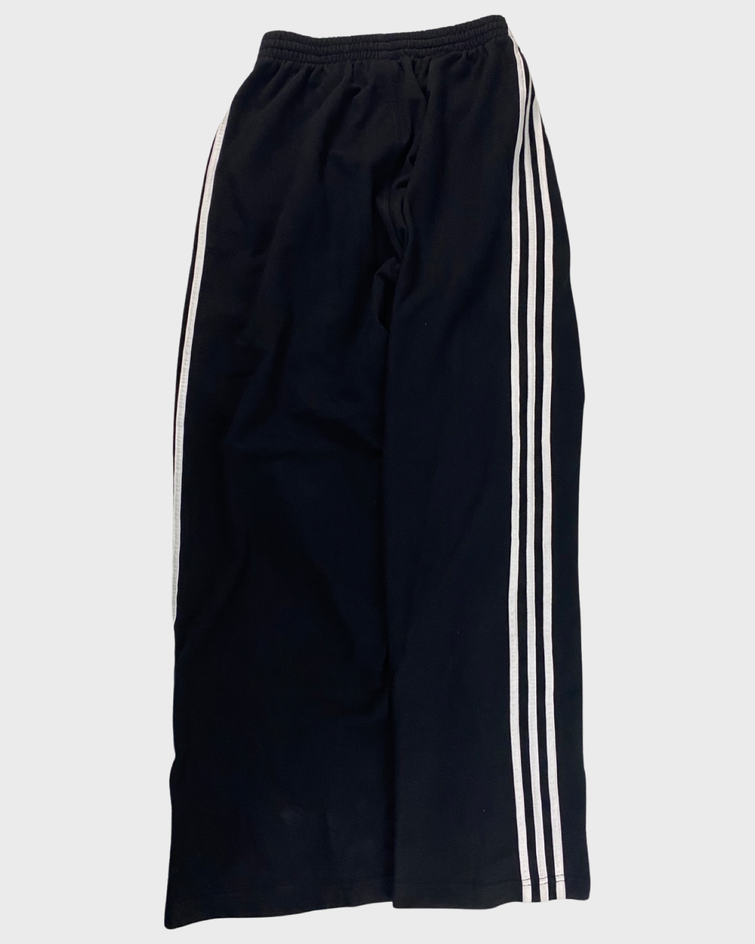 Balenciaga x Adidas Spring23 NYC Show long baggy sweatpants in black S –  Bankofgrails