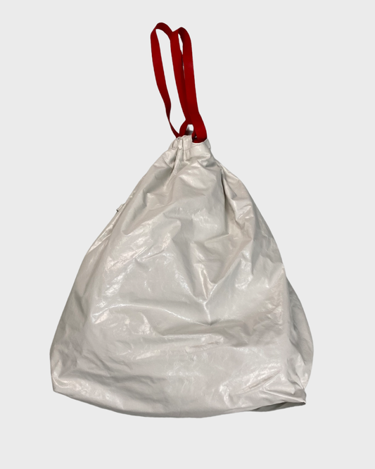 Balenciaga AW22 360° leather trashbag in white SZ:OS