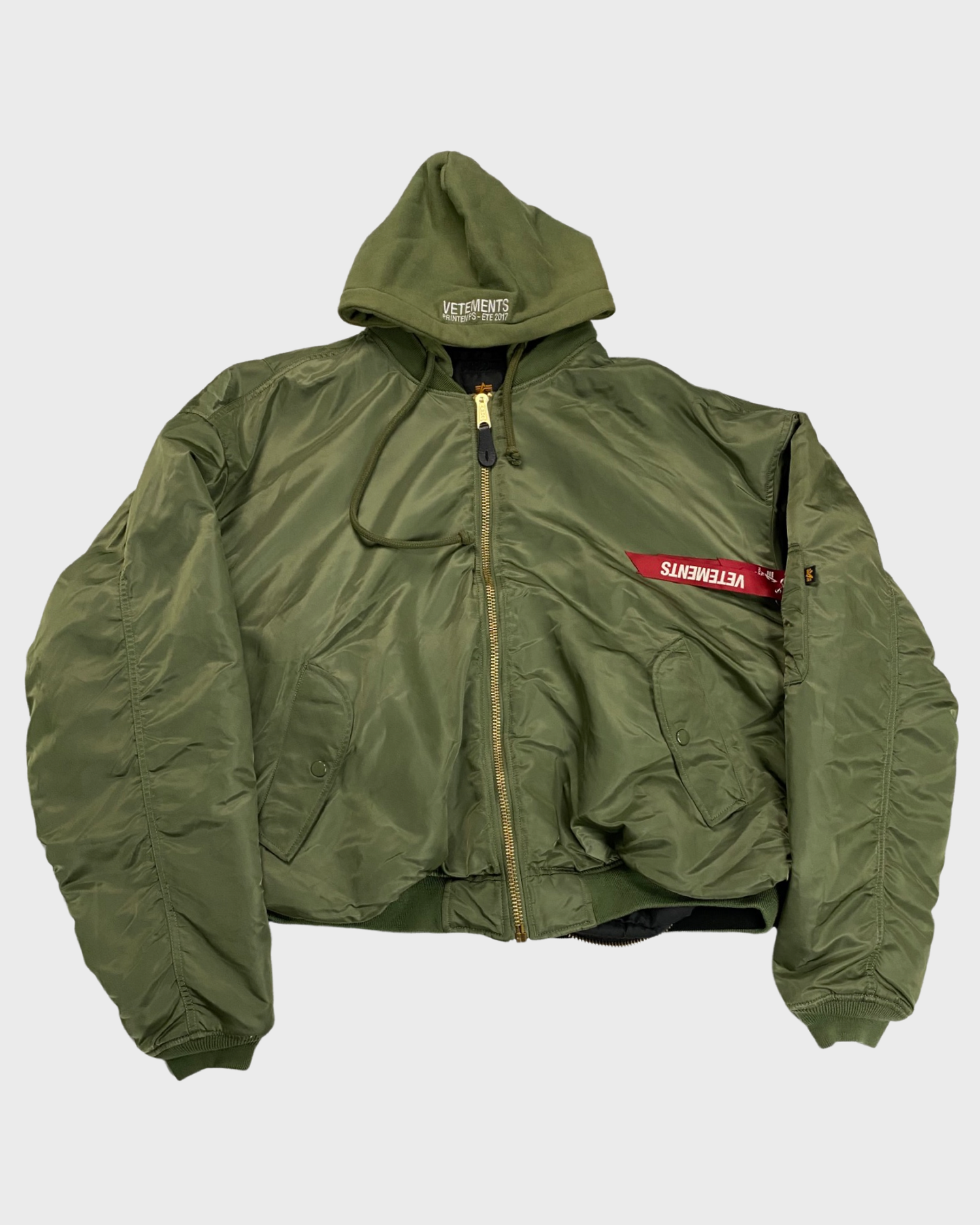 ジャケット・アウター vetements ma1 801256E0-229C-4D57-9F90-