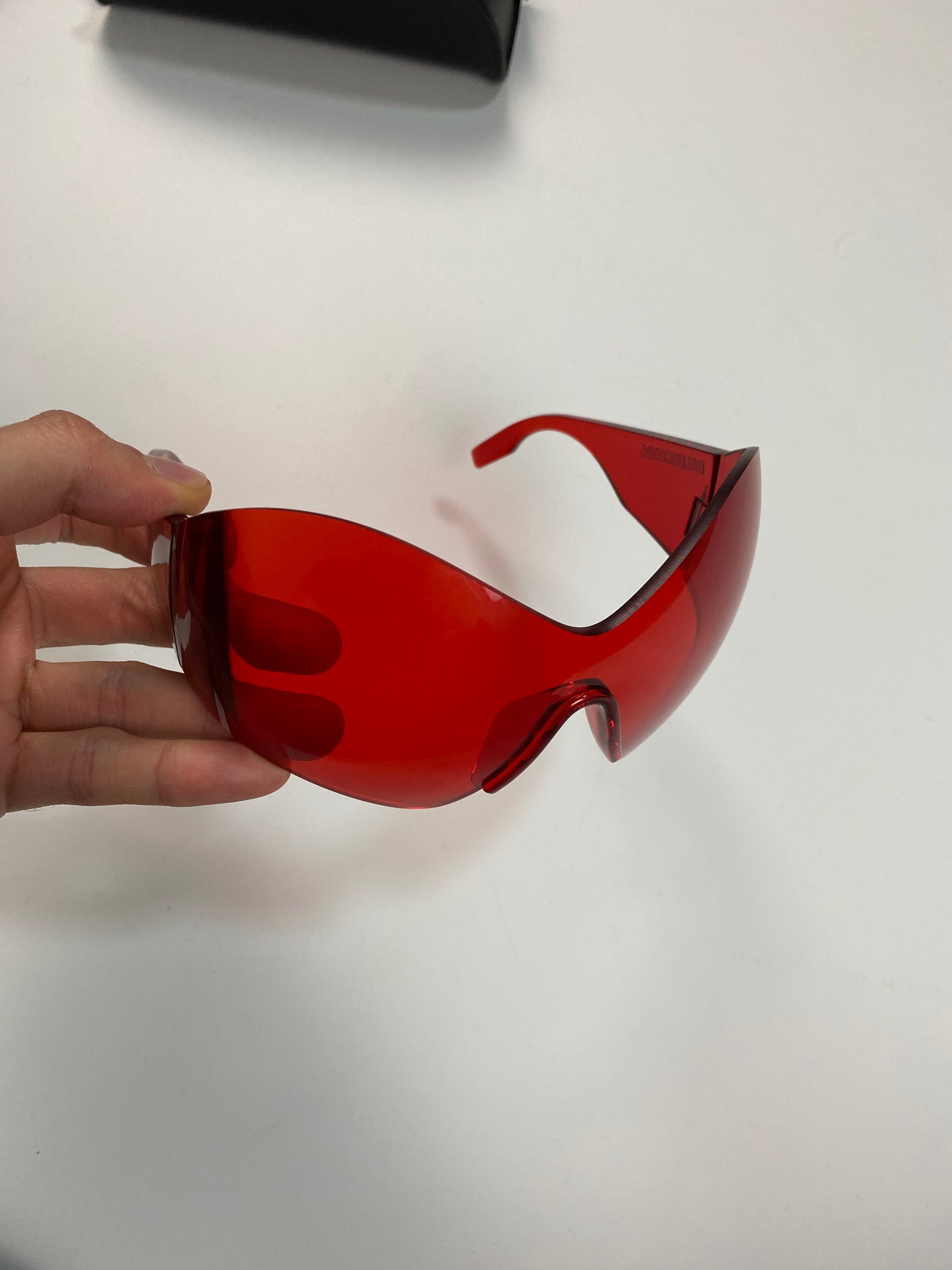 Balenciaga AW21 afterworld butterfly mask sunglasses in red SZ:OS