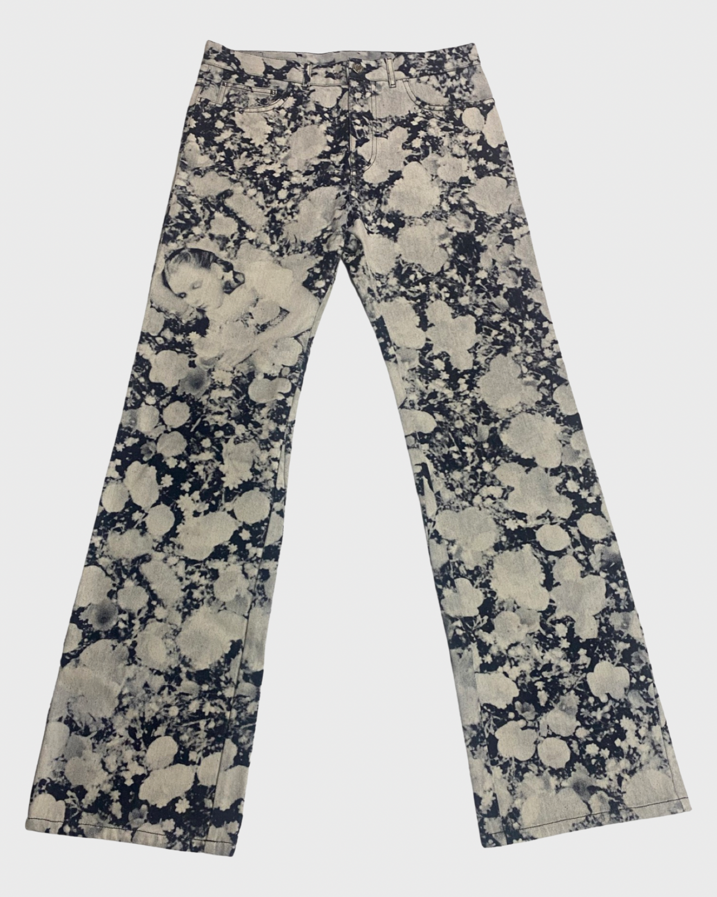 Louis Vuitton 19SS Menswear by Virgil Abloh Poppy Dorothy Jeans · INTO